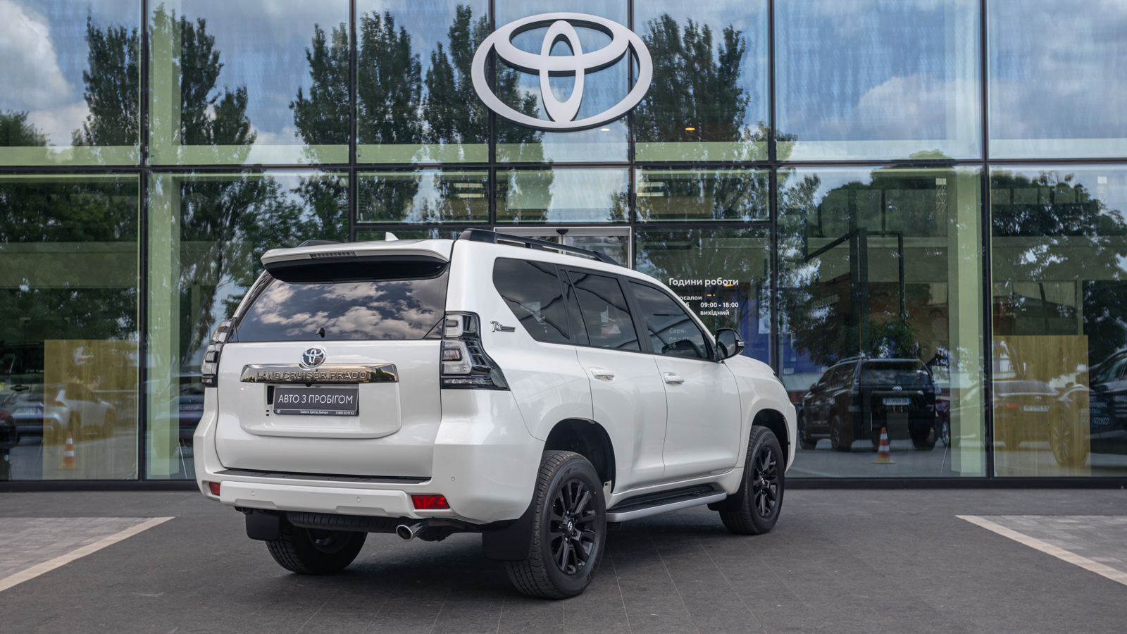 Toyota LAND CRUISER PRADO 2022 року, Універсал, Тойота Центр Дніпро "Алмаз Мотор" на Запорізькому шосе, м.Дніпро | Фото № 20 Toyota LAND CRUISER PRADO 2022 року з пробігом 10721 км, Універсал, Тойота Центр Дніпро "Алмаз Мотор" на Запорізькому шосе, м.Дніпро - 2475000 ГРН | Фото № 20