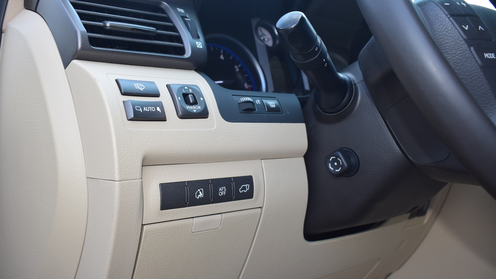 Lexus LX 2010 року, Універсал, Тойота Центр Житомир "Стар - Кар", м.Житомир | Фото № 22 Lexus LX 2010 року з пробігом 70983 км, Універсал, Тойота Центр Житомир "Стар - Кар", м.Житомир - 2453000 ГРН | Фото № 22