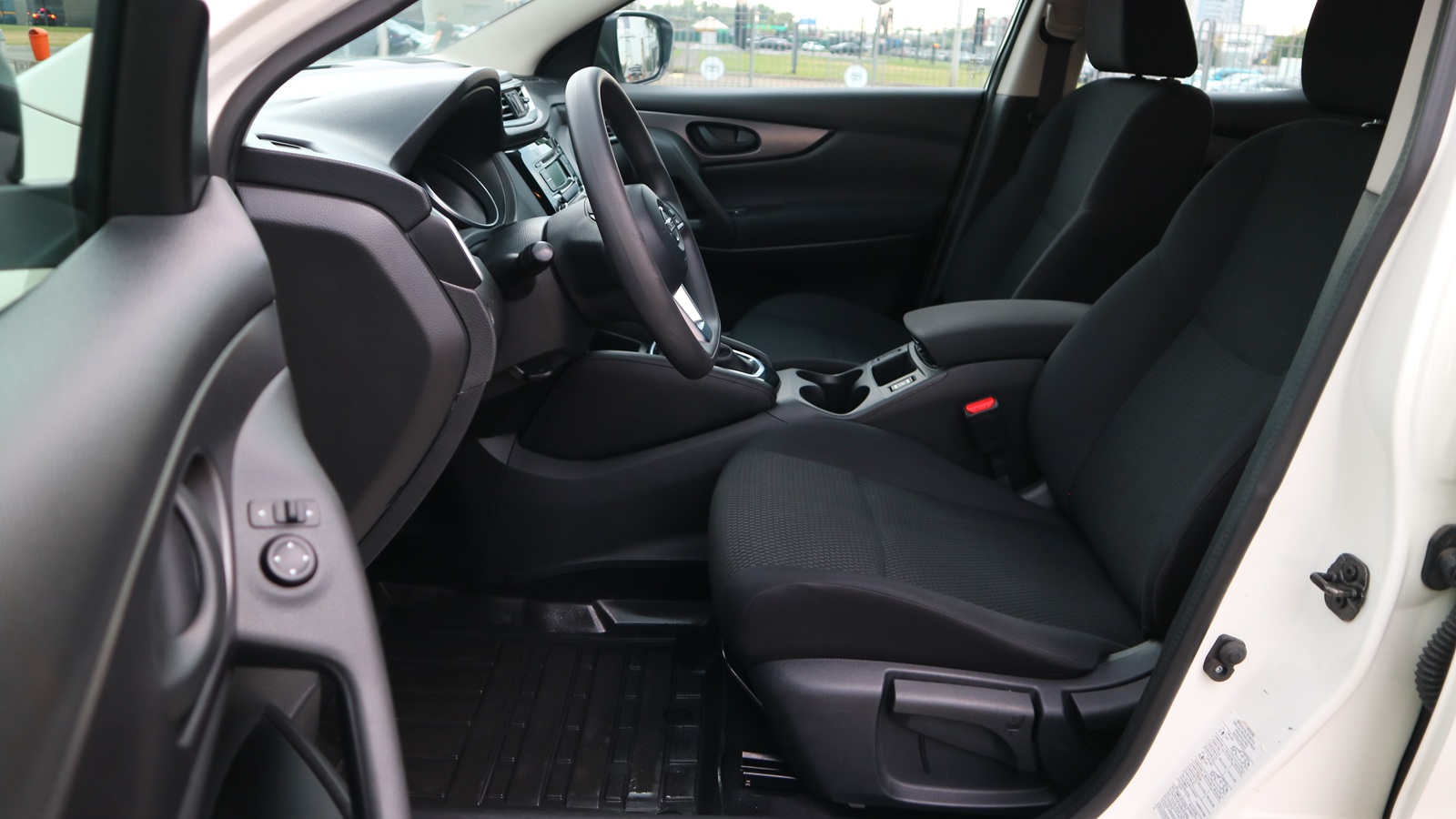 Інші авто NISSAN QASHQAI 2019 року, Хетчбек, Тойота Центр Київ "Автосаміт Укравто Столичне", м.Київ | Фото № 13 Інші авто NISSAN QASHQAI 2019 року з пробігом 93244 км, Хетчбек, Тойота Центр Київ "Автосаміт Укравто Столичне", м.Київ - 830000 ГРН | Фото № 13