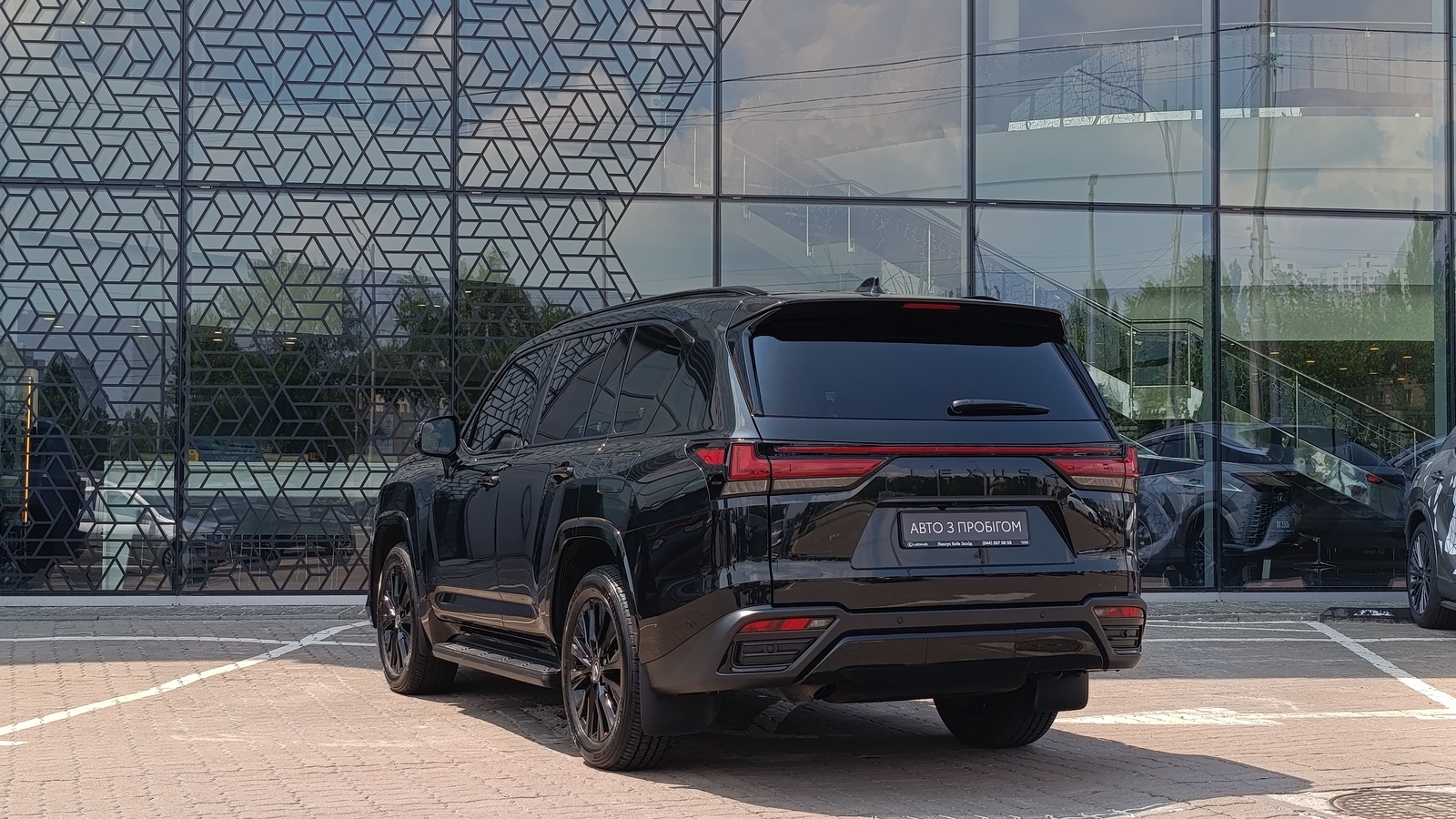 Lexus LX 2025 року, Універсал, Лексус Київ Захід, м.Київ | Фото № 2 Lexus LX 2025 року з пробігом 23315 км, Універсал, Лексус Київ Захід, м.Київ - 6080000 ГРН | Фото № 2