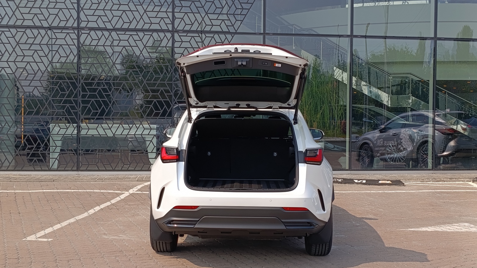 Lexus NX 2025 року, Універсал, Лексус Київ Захід, м.Київ | Фото № 10 Lexus NX 2025 року з пробігом 2811 км, Універсал, Лексус Київ Захід, м.Київ - 2250000 ГРН | Фото № 10