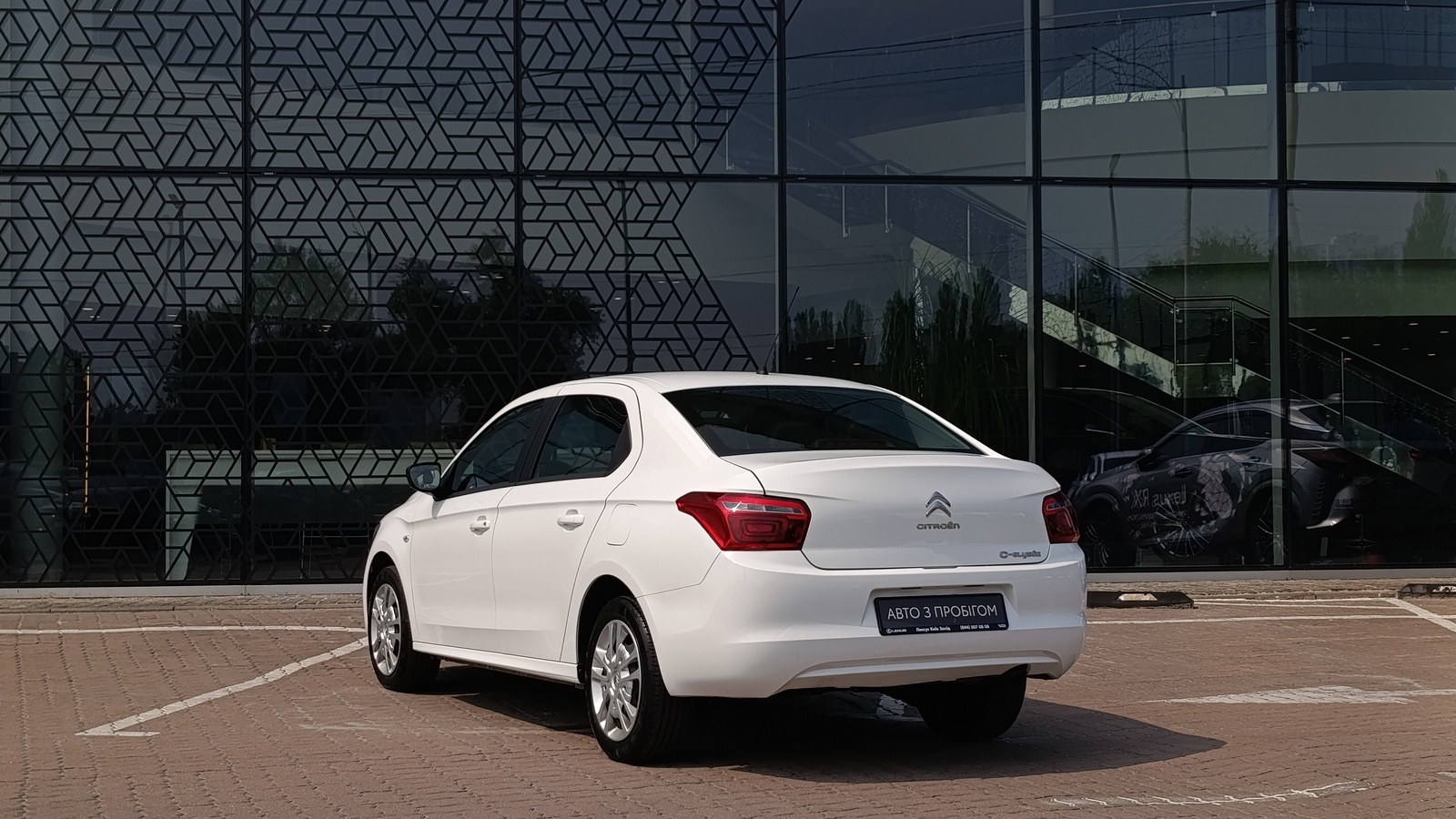 Інші авто CITROEN C-Elysee 2023 року з пробігом 39109 км, Седан, Лексус Київ Захід, м.Київ - 440000 ГРН | Фото № 2