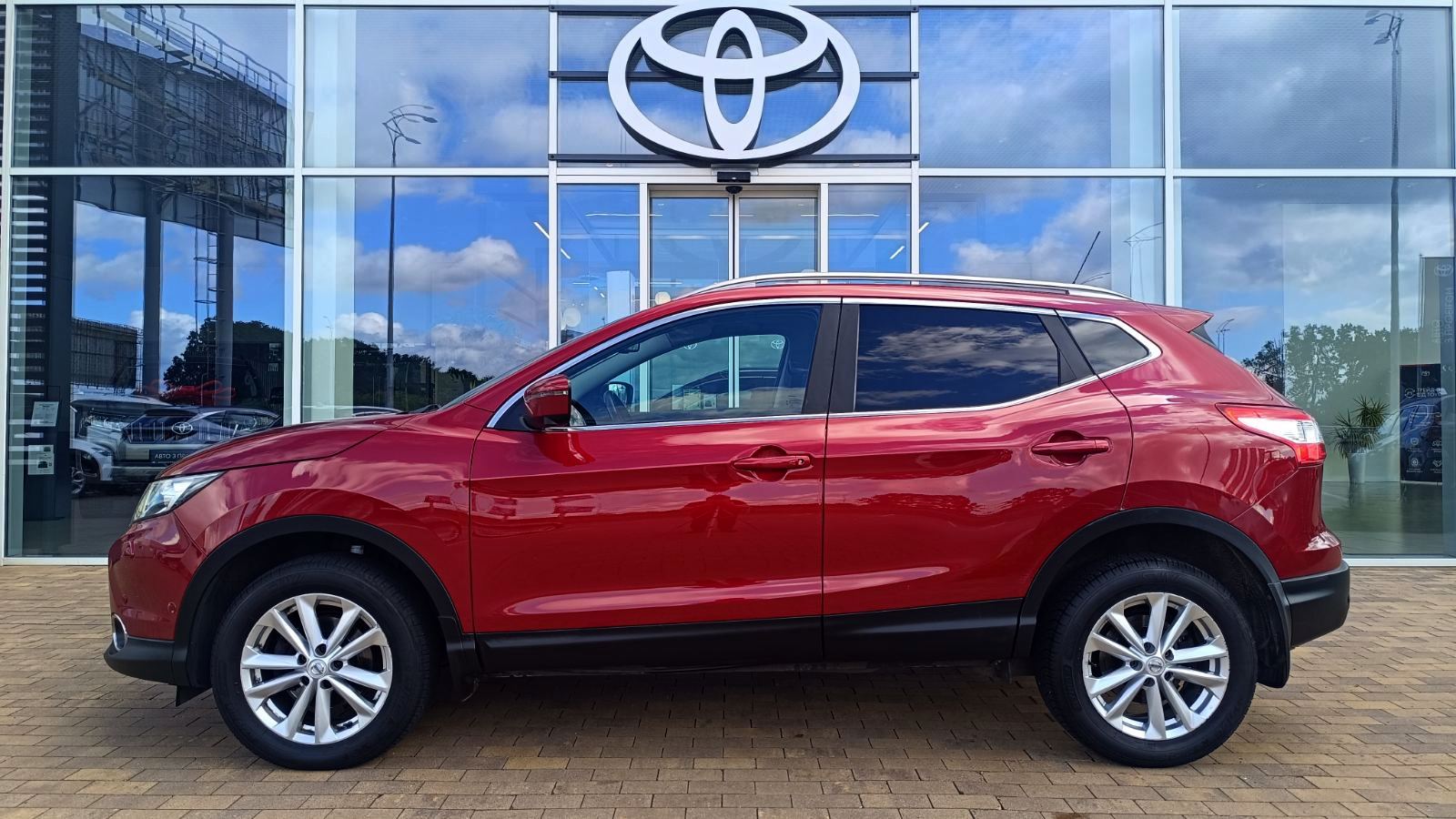 Інші авто NISSAN QASHQAI 2015 року, Універсал, Тойота Центр Київ «ВІДІ Аеропорт», м.Київ | Фото № 3 Інші авто NISSAN QASHQAI 2015 року з пробігом 170308 км, Універсал, Тойота Центр Київ «ВІДІ Аеропорт», м.Київ - 620000 ГРН | Фото № 3