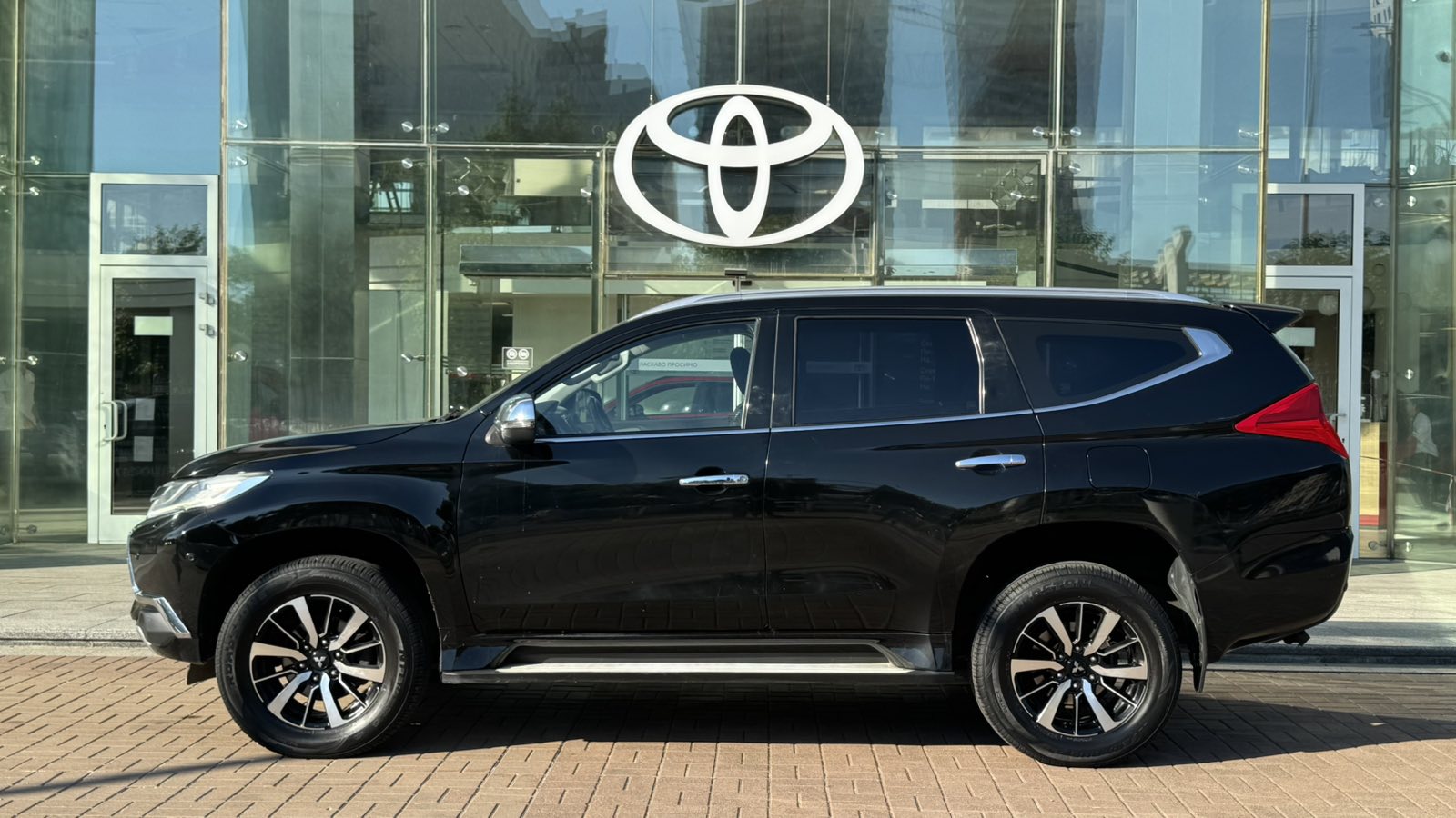 Інші авто MITSUBISHI PAJERO SPORT 2016 року, Універсал, Тойота Центр Київ "Автосаміт Укравто", м.Київ | Фото № 3 Інші авто MITSUBISHI PAJERO SPORT 2016 року з пробігом 238666 км, Універсал, Тойота Центр Київ "Автосаміт Укравто", м.Київ - 1200000 ГРН | Фото № 3