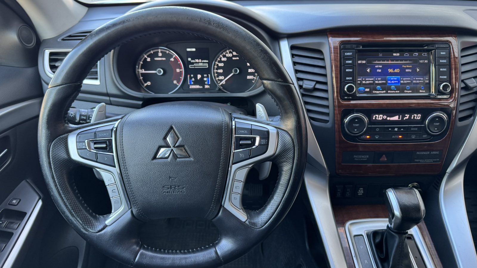 Інші авто MITSUBISHI PAJERO SPORT 2016 року, Універсал, Тойота Центр Київ "Автосаміт Укравто", м.Київ | Фото № 9 Інші авто MITSUBISHI PAJERO SPORT 2016 року з пробігом 238666 км, Універсал, Тойота Центр Київ "Автосаміт Укравто", м.Київ - 1200000 ГРН | Фото № 9