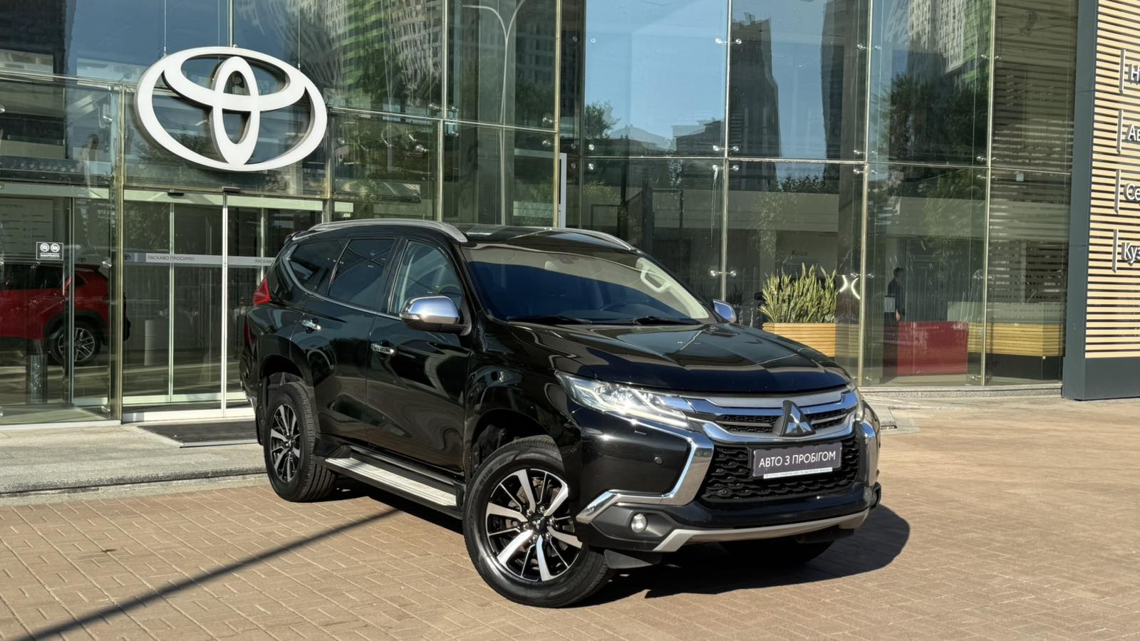 Інші авто MITSUBISHI PAJERO SPORT 2016 року, Універсал, Тойота Центр Київ "Автосаміт Укравто", м.Київ | Фото № 18 Інші авто MITSUBISHI PAJERO SPORT 2016 року з пробігом 238666 км, Універсал, Тойота Центр Київ "Автосаміт Укравто", м.Київ - 1200000 ГРН | Фото № 18