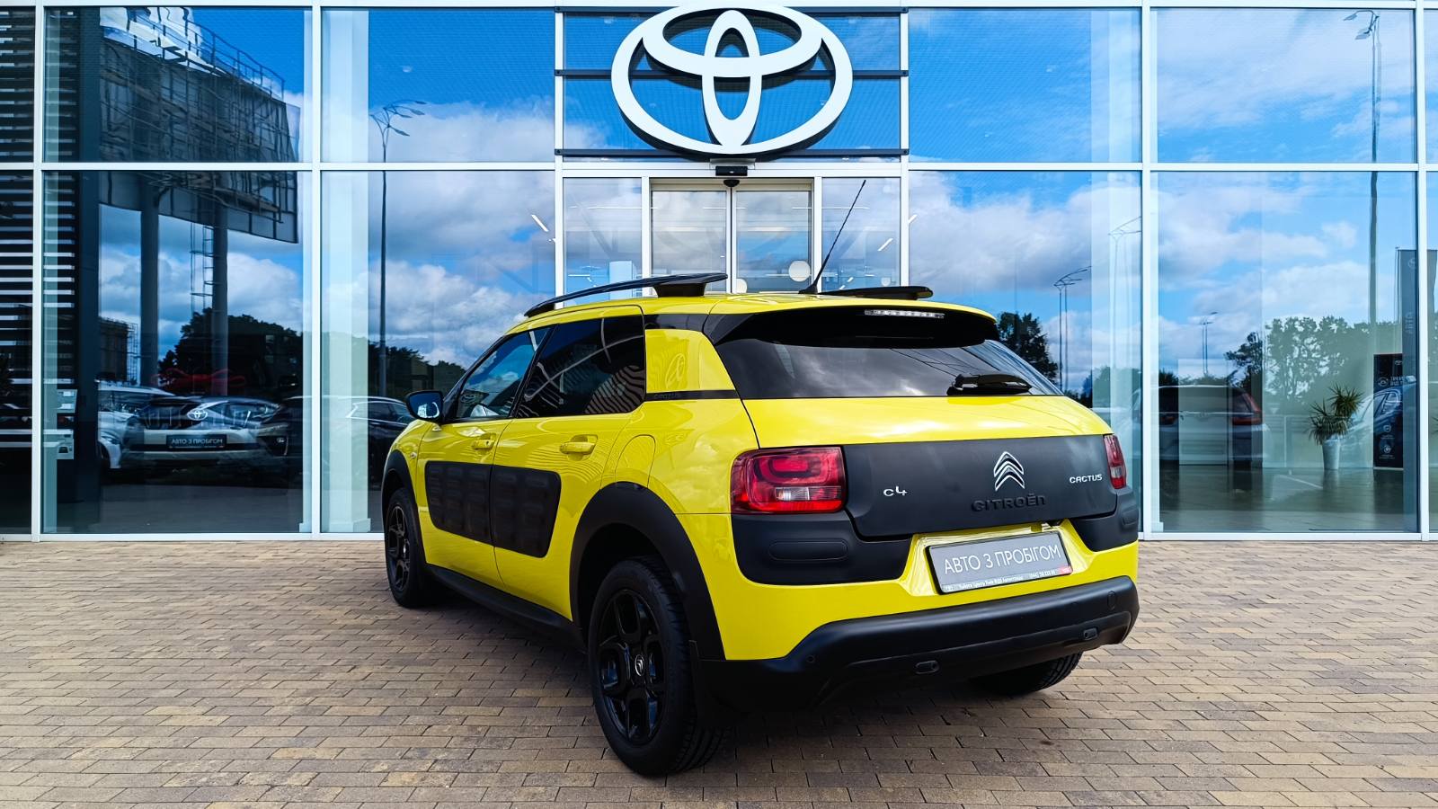 Інші авто CITROEN C4 Cactus 2017 року, Універсал, Тойота Центр Київ «ВІДІ Аеропорт», м.Київ | Фото № 2 Інші авто CITROEN C4 Cactus 2017 року з пробігом 147293 км, Універсал, Тойота Центр Київ «ВІДІ Аеропорт», м.Київ - 450000 ГРН | Фото № 2