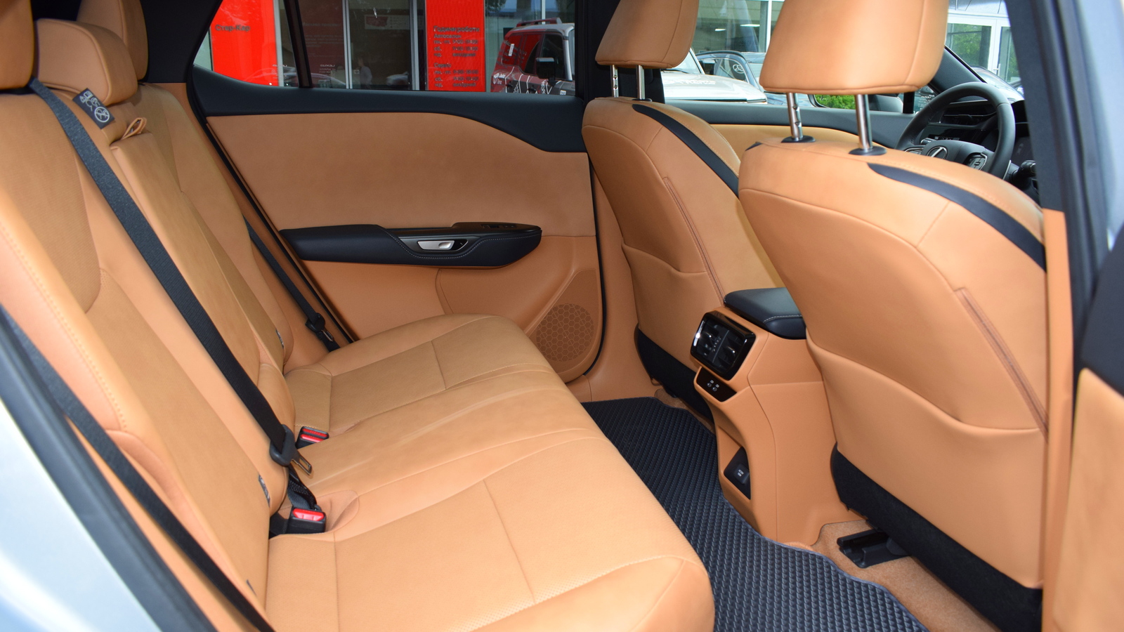 Lexus RZ 2023 року з пробігом 7701 км, Хетчбек, Тойота Центр Житомир "Стар - Кар", м.Житомир - 2096200 ГРН | Фото № 7
