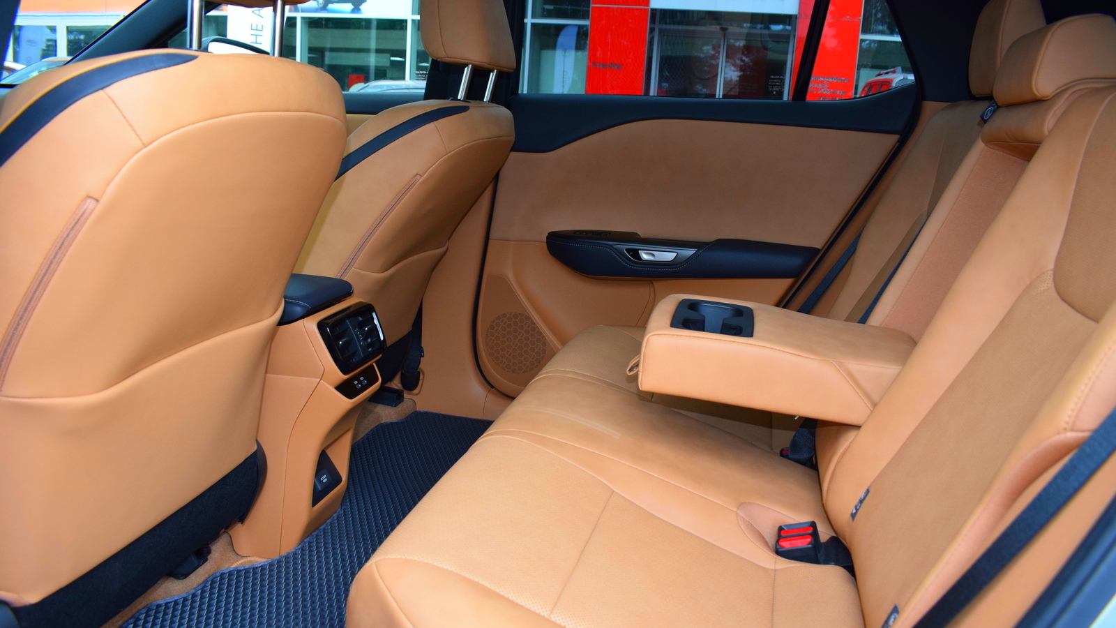 Lexus RZ 2023 року з пробігом 7701 км, Хетчбек, Тойота Центр Житомир "Стар - Кар", м.Житомир - 2096200 ГРН | Фото № 11