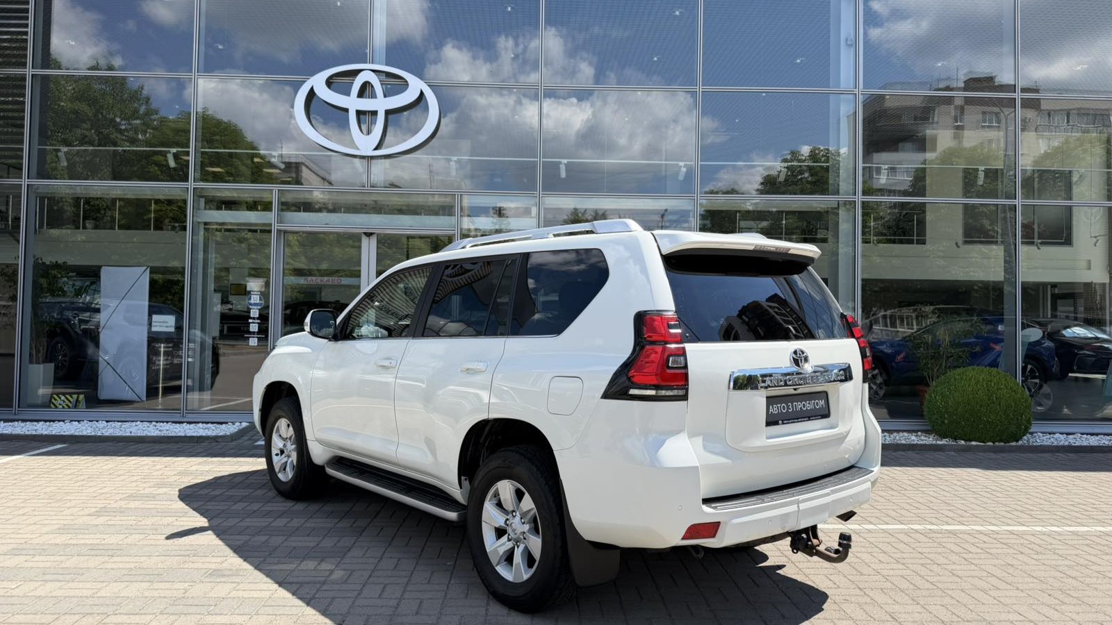Toyota LAND CRUISER PRADO 2020 року, Універсал, Тойота Центр Луцьк "Автоконцепт", м.Луцьк | Фото № 2 Toyota LAND CRUISER PRADO 2020 року з пробігом 140381 км, Універсал, Тойота Центр Луцьк "Автоконцепт", м.Луцьк - 1930000 ГРН | Фото № 2