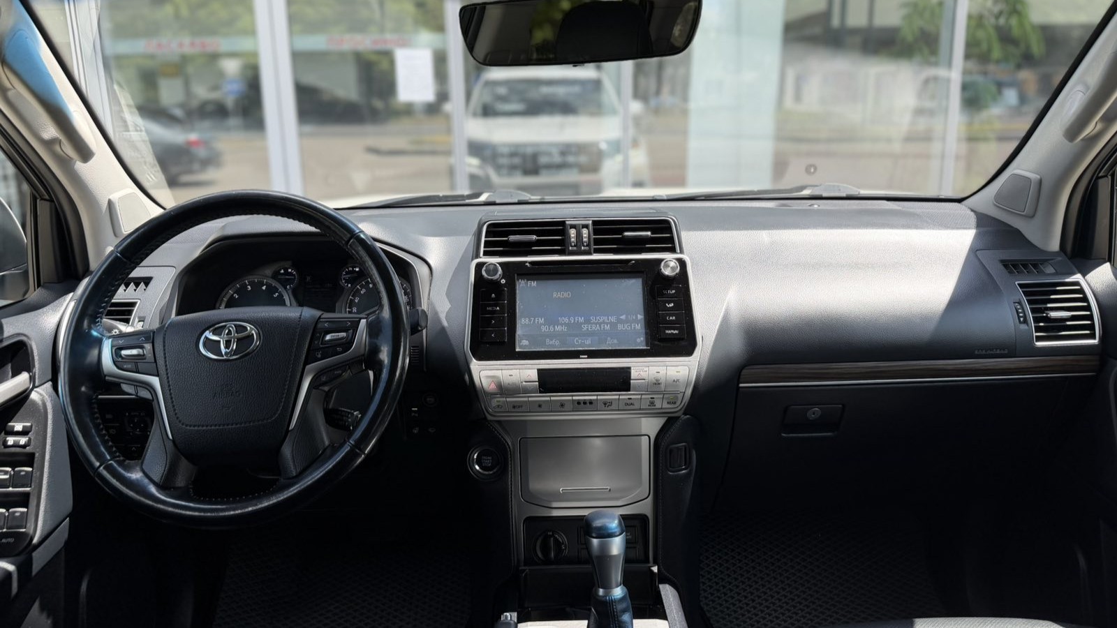 Toyota LAND CRUISER PRADO 2020 року, Універсал, Тойота Центр Луцьк "Автоконцепт", м.Луцьк | Фото № 8 Toyota LAND CRUISER PRADO 2020 року з пробігом 140381 км, Універсал, Тойота Центр Луцьк "Автоконцепт", м.Луцьк - 1930000 ГРН | Фото № 8