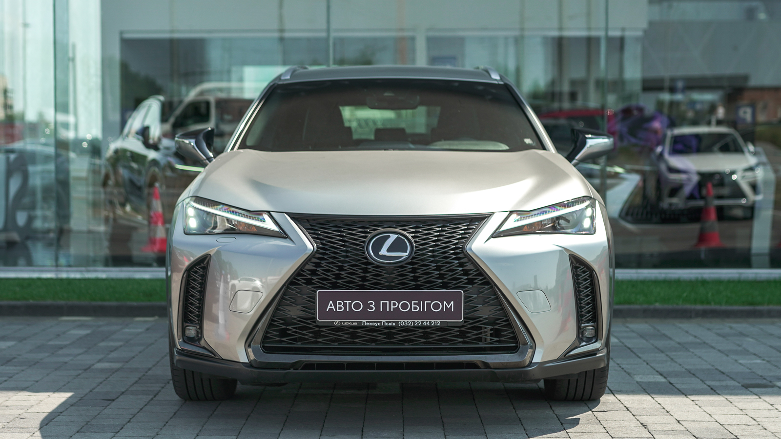 Lexus UX 2022 року, Хетчбек, Лексус Львів, м.Львів | Фото № 5 Lexus UX 2022 року з пробігом 111639 км, Хетчбек, Лексус Львів, м.Львів - 1341000 ГРН | Фото № 5