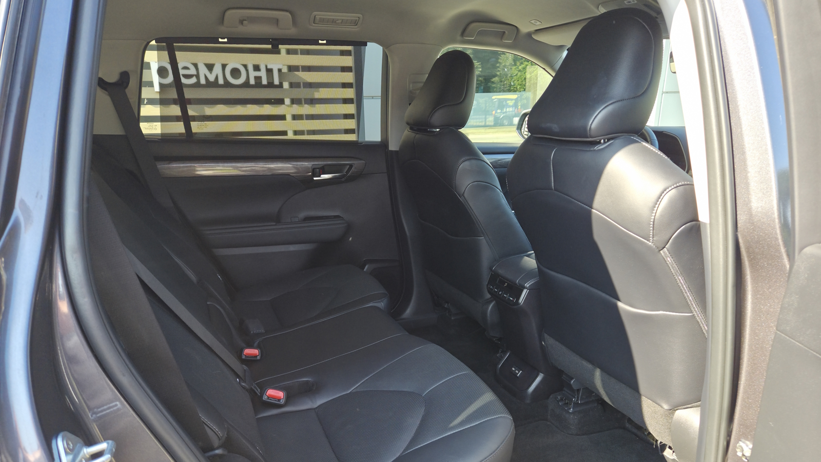 Toyota HIGHLANDER 2024 року, Універсал, Тойота Центр Кропивницький "Мотор - Олві", м.Кропивницький | Фото № 7 Toyota HIGHLANDER 2024 року з пробігом 39641 км, Універсал, Тойота Центр Кропивницький "Мотор - Олві", м.Кропивницький - 2450000 ГРН | Фото № 7