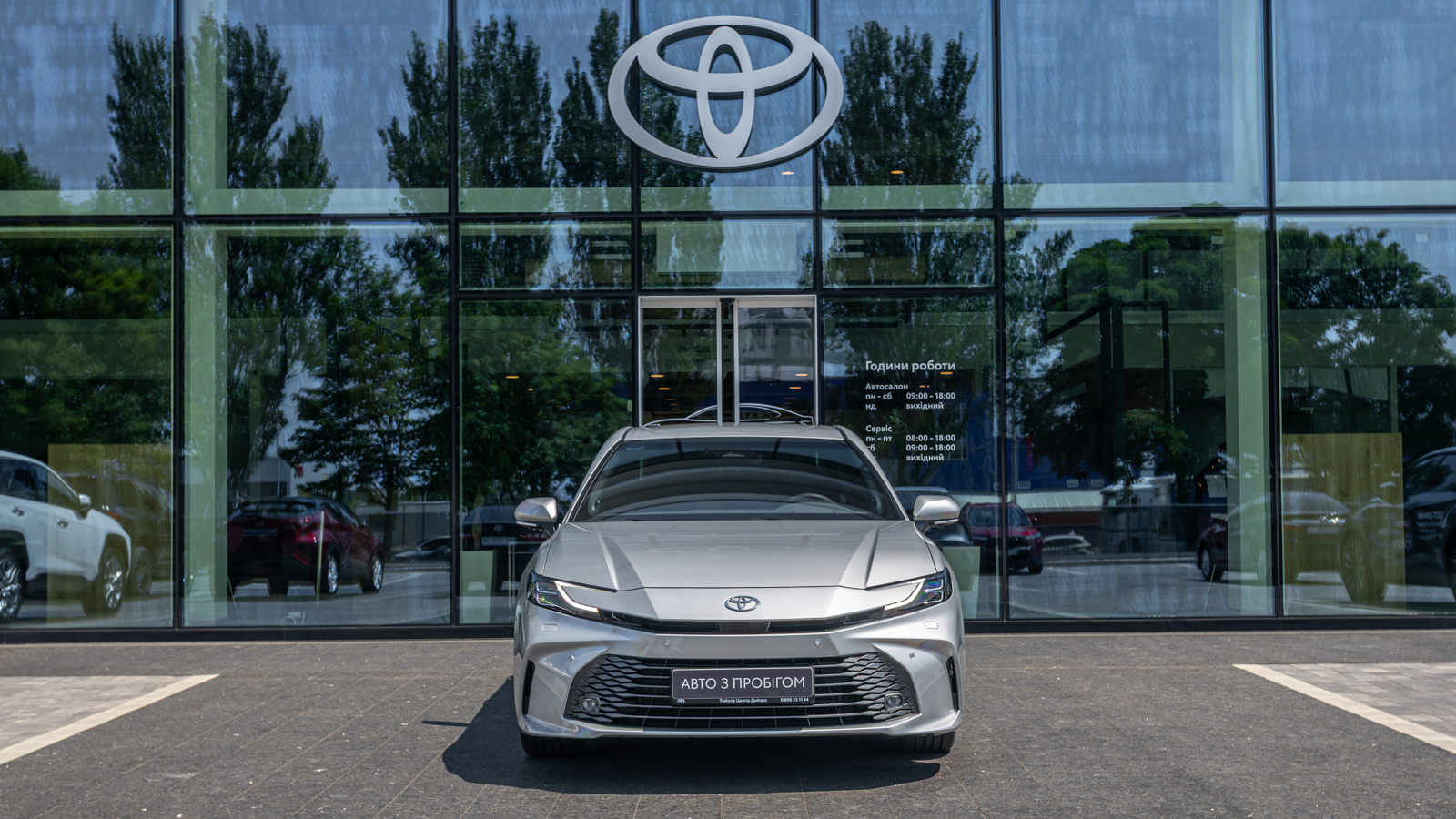 Toyota CAMRY 2025 року, Седан, Тойота Центр Дніпро "Алмаз Мотор" на Запорізькому шосе, м.Дніпро | Фото № 5 Toyota CAMRY 2025 року з пробігом 1691 км, Седан, Тойота Центр Дніпро "Алмаз Мотор" на Запорізькому шосе, м.Дніпро - 2150000 ГРН | Фото № 5