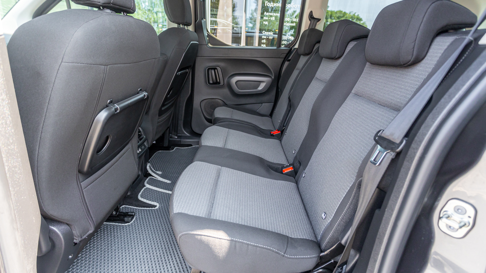Toyota PROACE CITY VERSO 2023 року з пробігом 28073 км, Мінівен, Тойота Центр Дніпро "Алмаз Мотор" на Запорізькому шосе, м.Дніпро - 1120000 ГРН | Фото № 13