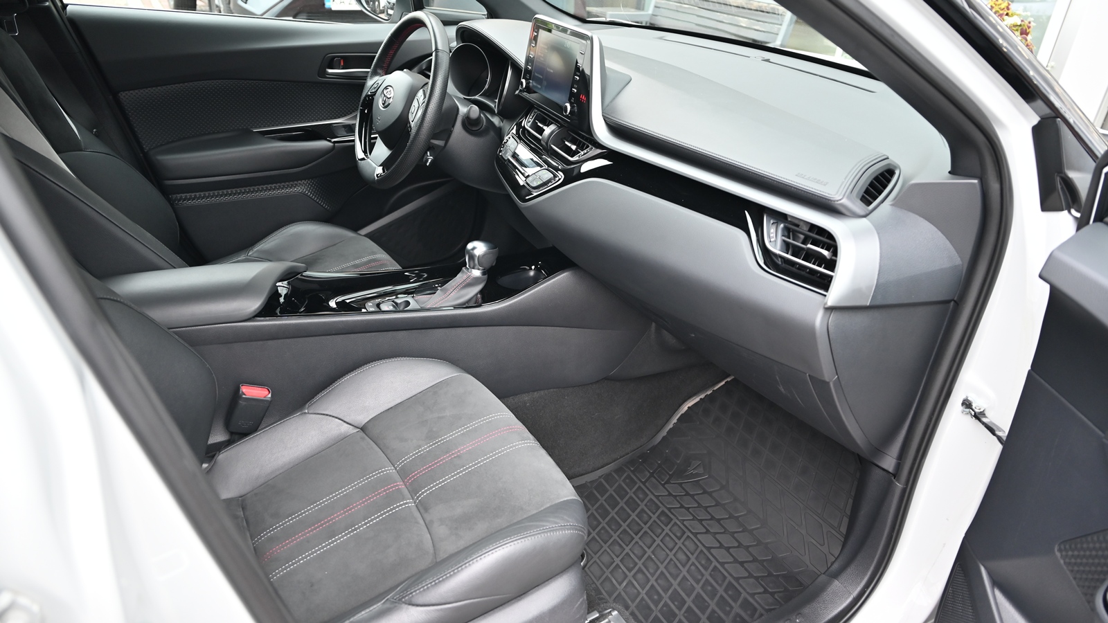 Toyota C-HR 2021 року з пробігом 88377 км, Хетчбек, Тойота Центр Київ "Сіті Плаза", м.Київ - 1260000 ГРН | Фото № 6
