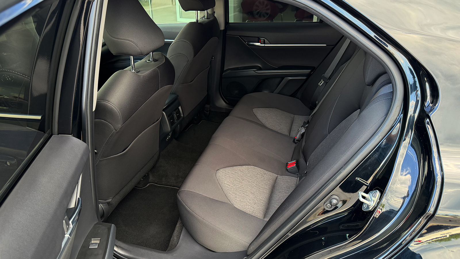 Toyota CAMRY 2023 року, Седан, Тойота Центр Рівне "Агат Авто", м.Рівне | Фото № 11 Toyota CAMRY 2023 року з пробігом 96360 км, Седан, Тойота Центр Рівне "Агат Авто", м.Рівне - 1216650 ГРН | Фото № 11