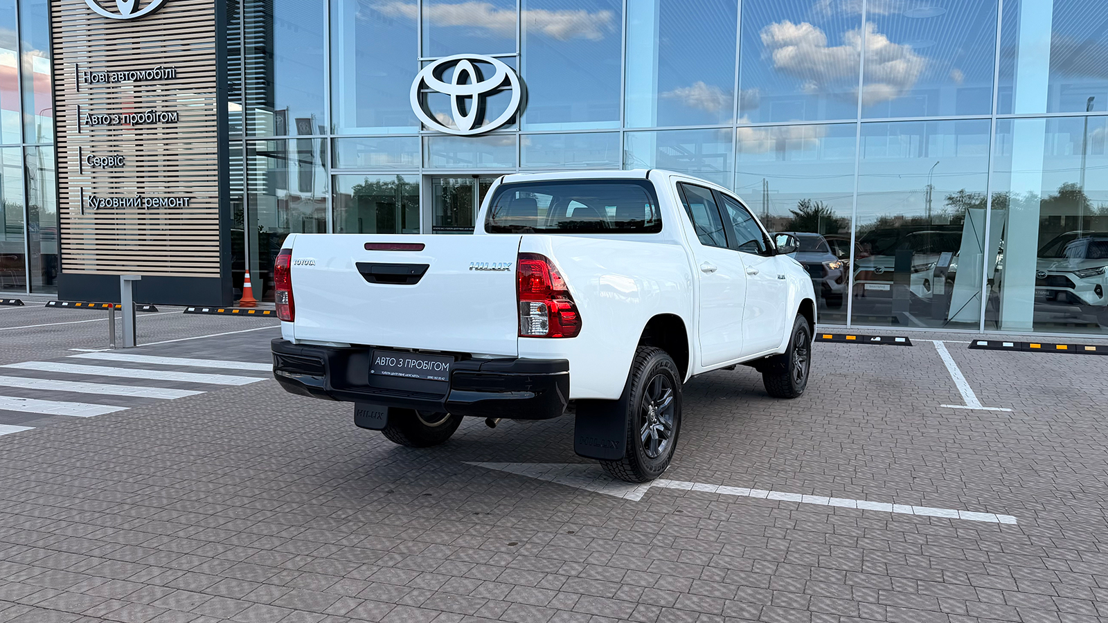 Toyota HILUX 2024 року, Пікап, Тойота Центр Рівне "Агат Авто", м.Рівне | Фото № 18 Toyota HILUX 2024 року з пробігом 32419 км, Пікап, Тойота Центр Рівне "Агат Авто", м.Рівне - 1840900 ГРН | Фото № 18
