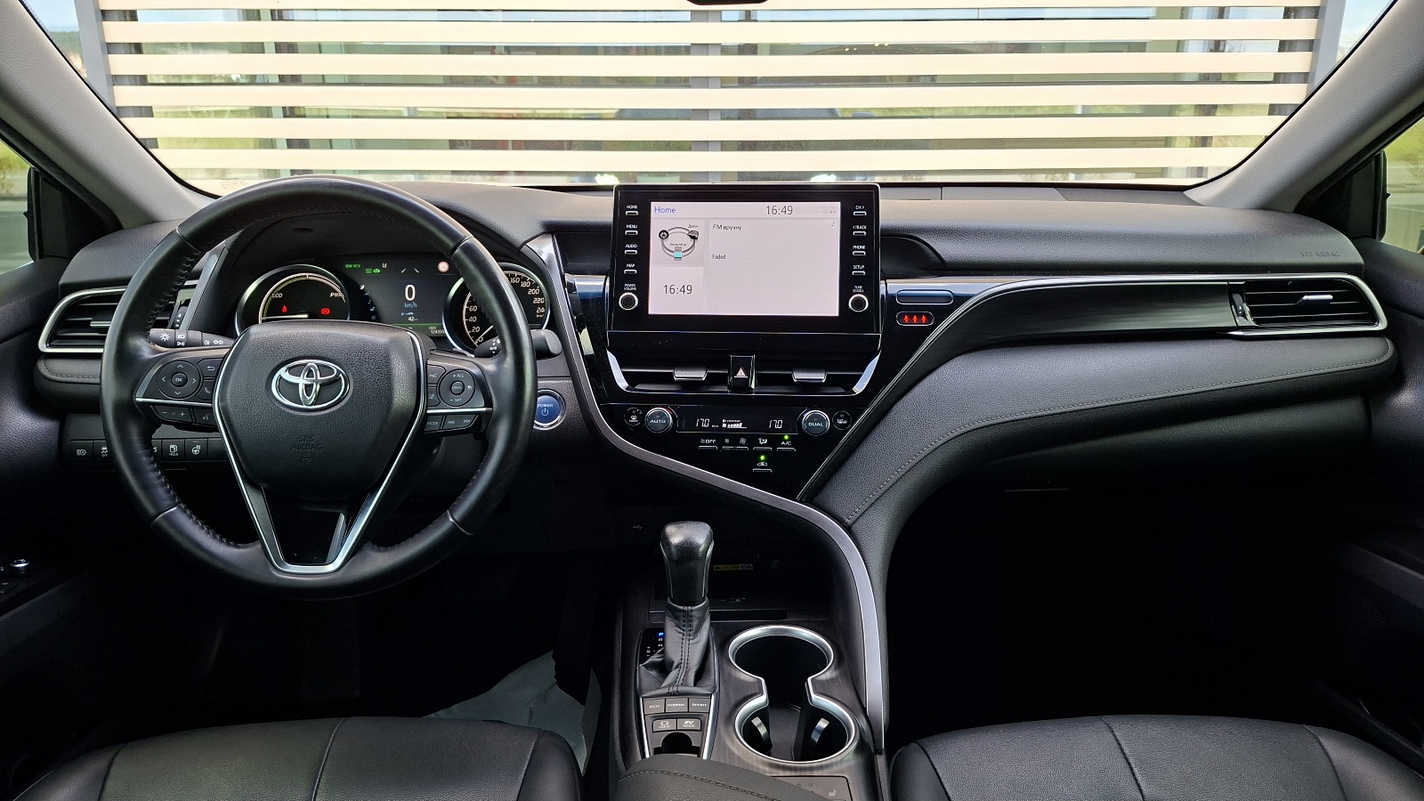 Toyota CAMRY 2023 року, Седан, Тойота Центр Ужгород "Карат Мотор", м.Ужгород | Фото № 8 Toyota CAMRY 2023 року з пробігом 104487 км, Седан, Тойота Центр Ужгород "Карат Мотор", м.Ужгород - 1420000 ГРН | Фото № 8