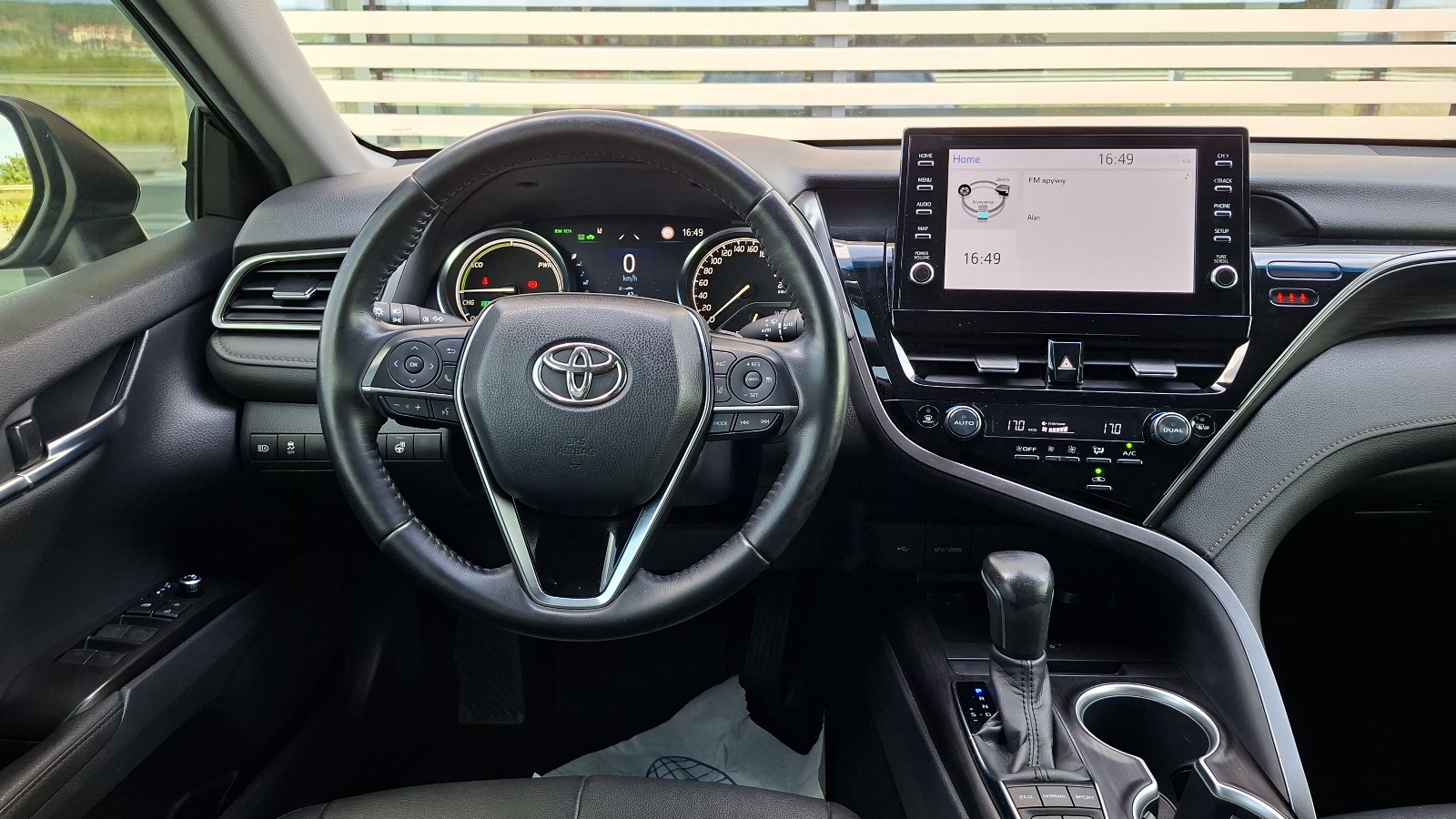 Toyota CAMRY 2023 року, Седан, Тойота Центр Ужгород "Карат Мотор", м.Ужгород | Фото № 9 Toyota CAMRY 2023 року з пробігом 104487 км, Седан, Тойота Центр Ужгород "Карат Мотор", м.Ужгород - 1420000 ГРН | Фото № 9