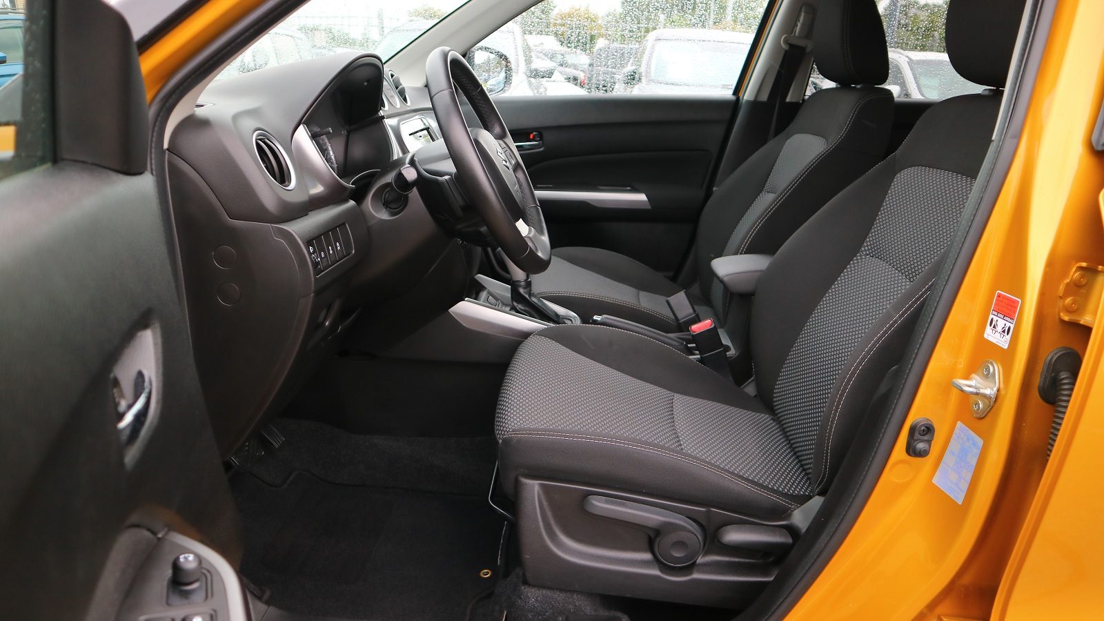 Інші авто SUZUKI Vitara 2019 року, Хетчбек, Тойота Центр Київ "Автосаміт Укравто Столичне", м.Київ | Фото № 13 Інші авто SUZUKI Vitara 2019 року з пробігом 142513 км, Хетчбек, Тойота Центр Київ "Автосаміт Укравто Столичне", м.Київ - 647000 ГРН | Фото № 13