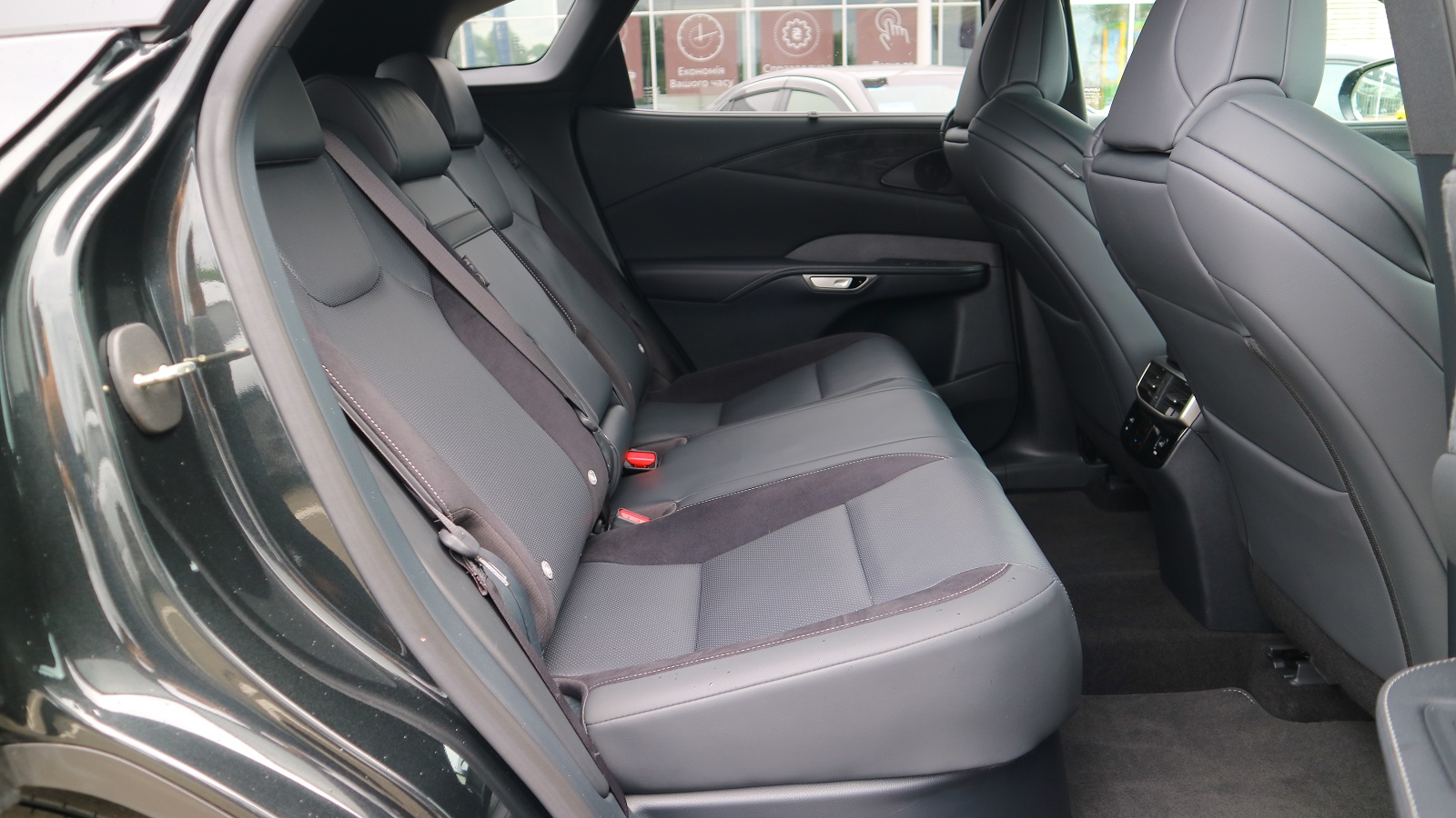 Lexus RX 2024 року з пробігом 25976 км, Універсал, Тойота Центр Київ "Автосаміт Укравто Столичне", м.Київ - 3393000 ГРН | Фото № 7