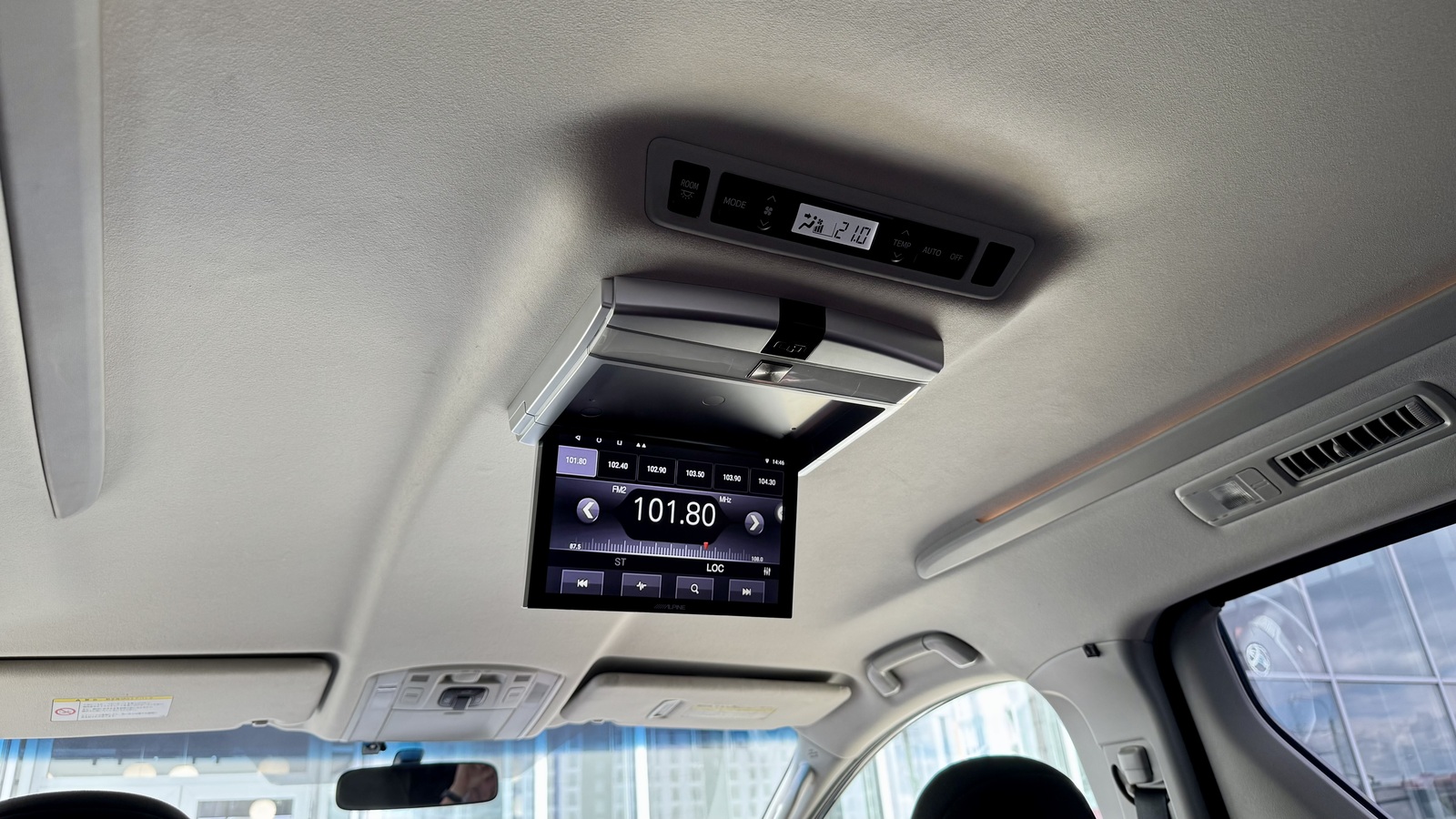 Toyota ALPHARD 2011 року, Універсал, Тойота Центр Чернігів "Соллі-Плюс", м.Чернігів | Фото № 21 Toyota ALPHARD 2011 року з пробігом 110115 км, Універсал, Тойота Центр Чернігів "Соллі-Плюс", м.Чернігів - 950000 ГРН | Фото № 21