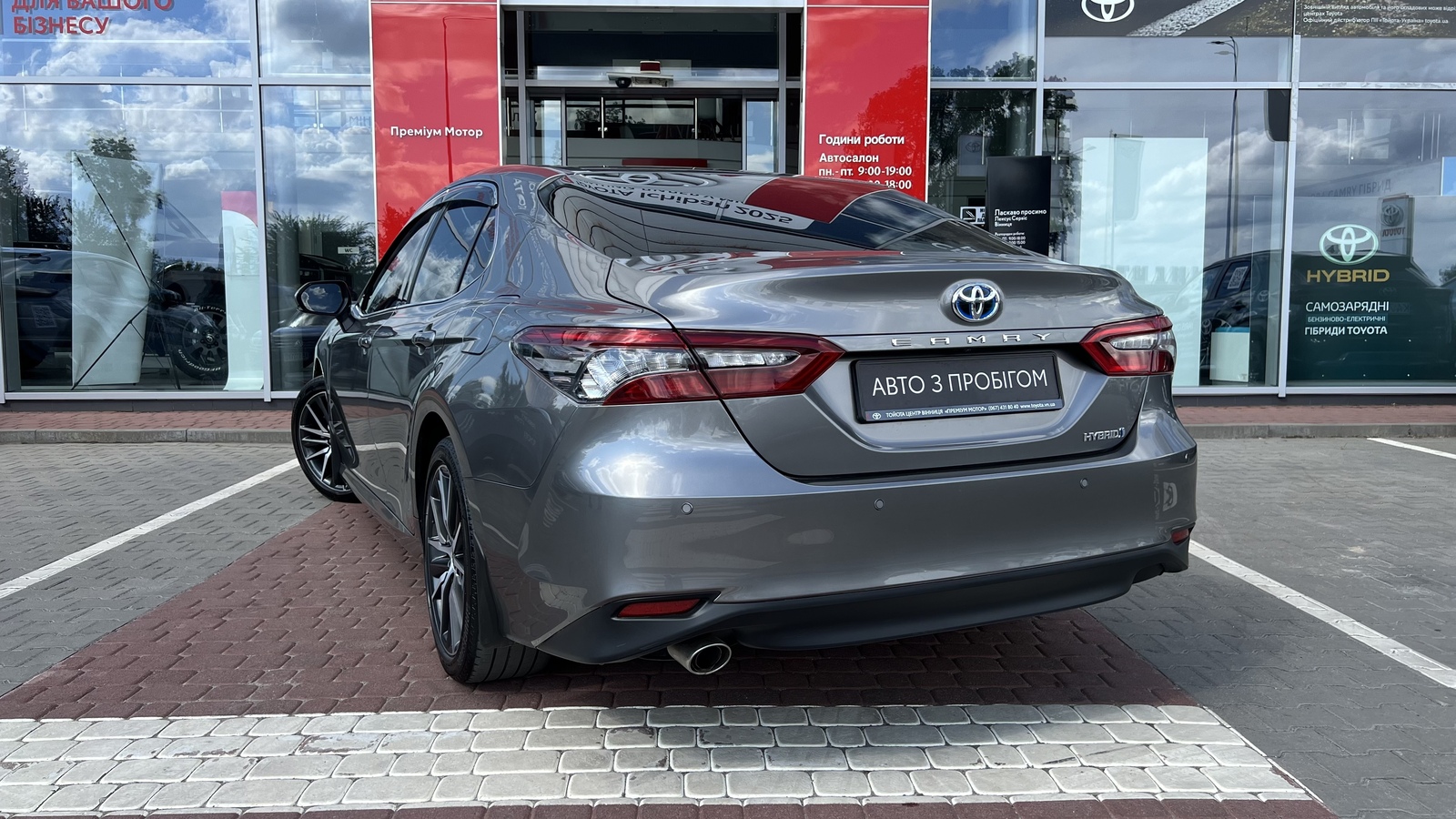 Toyota CAMRY 2024 року, Седан, Тойота Центр Вінниця "Преміум Мотор", м.Вінниця | Фото № 2 Toyota CAMRY 2024 року з пробігом 55434 км, Седан, Тойота Центр Вінниця "Преміум Мотор", м.Вінниця - 1650000 ГРН | Фото № 2
