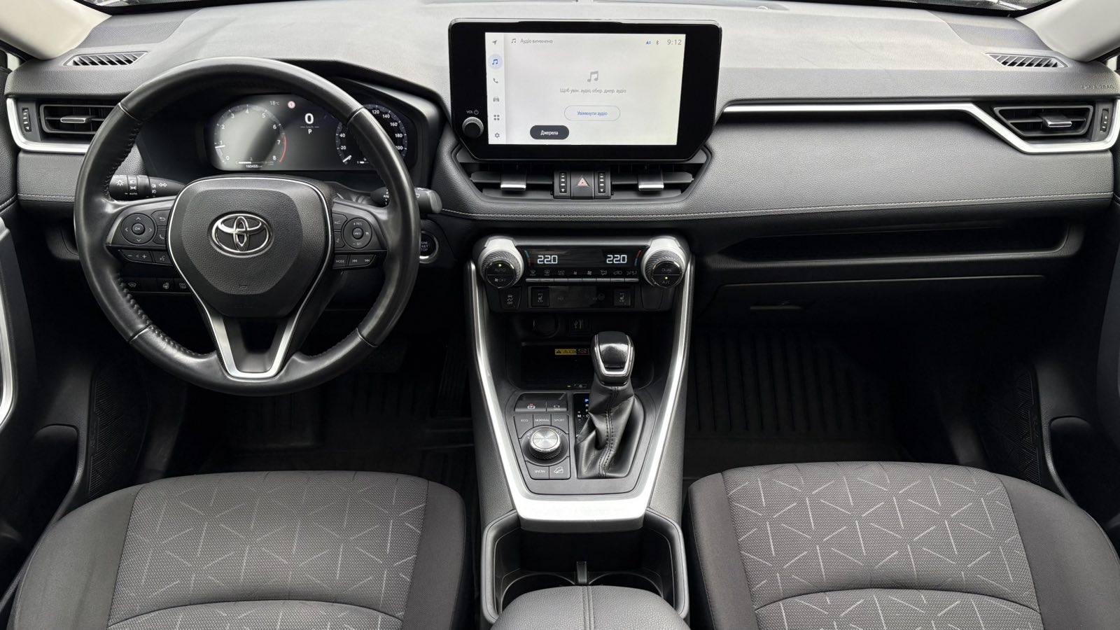 Toyota RAV4 2023 року, Універсал, Тойота Центр Київ "Автосаміт Укравто", м.Київ | Фото № 8 Toyota RAV4 2023 року з пробігом 160342 км, Універсал, Тойота Центр Київ "Автосаміт Укравто", м.Київ - 1400000 ГРН | Фото № 8