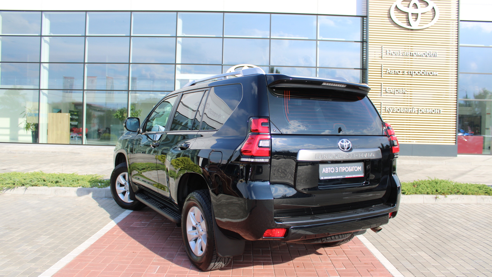 Toyota LAND CRUISER PRADO 2021 року, Універсал, Тойота Центр Черкаси "Мотор Сіті", м.Черкаси | Фото № 2 Toyota LAND CRUISER PRADO 2021 року з пробігом 232331 км, Універсал, Тойота Центр Черкаси "Мотор Сіті", м.Черкаси - 1590000 ГРН | Фото № 2