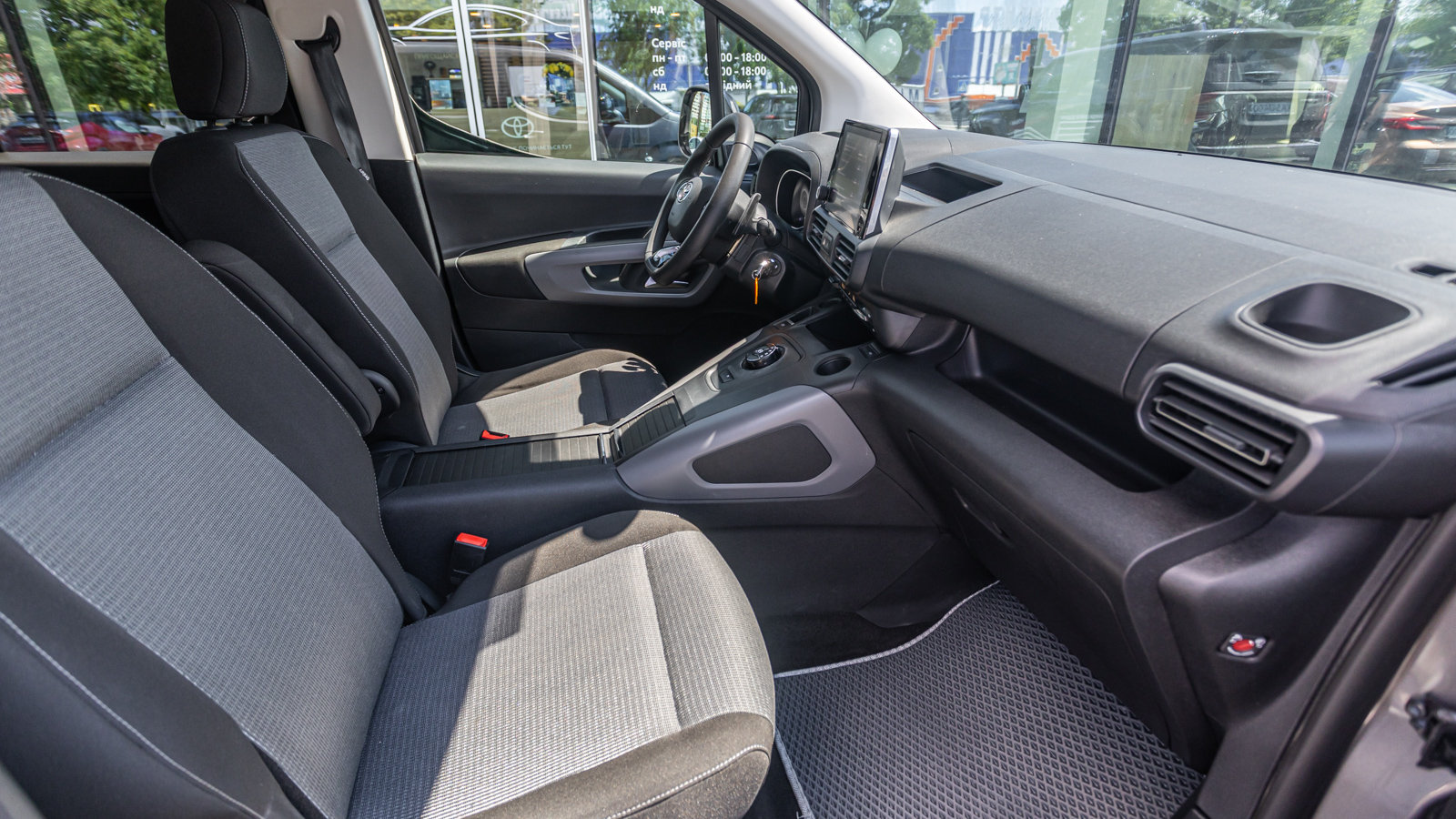 Toyota PROACE CITY VERSO 2023 року з пробігом 82069 км, Мінівен, Тойота Центр Дніпро "Алмаз Мотор" на Запорізькому шосе, м.Дніпро - 1080000 ГРН | Фото № 6