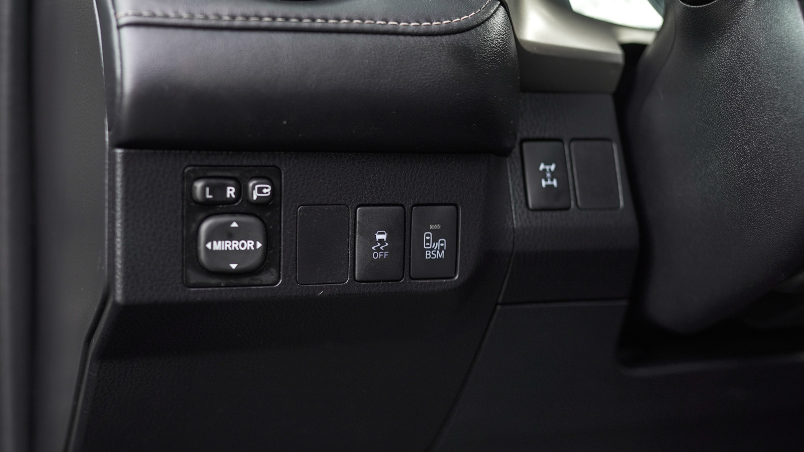 Toyota RAV4 2014 року з пробігом 82106 км, Універсал, Тойота Центр Львів "Діамант", м.Львів - 858240 ГРН | Фото № 17