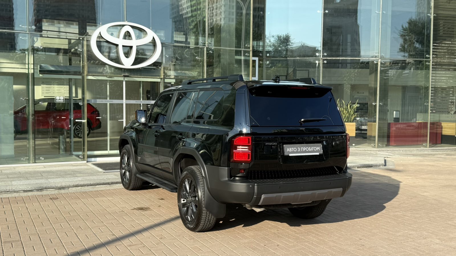 Toyota LAND CRUISER PRADO 2025 року з пробігом 18095 км, Універсал, Тойота Центр Київ "Автосаміт Укравто", м.Київ - 2850000 ГРН | Фото № 2