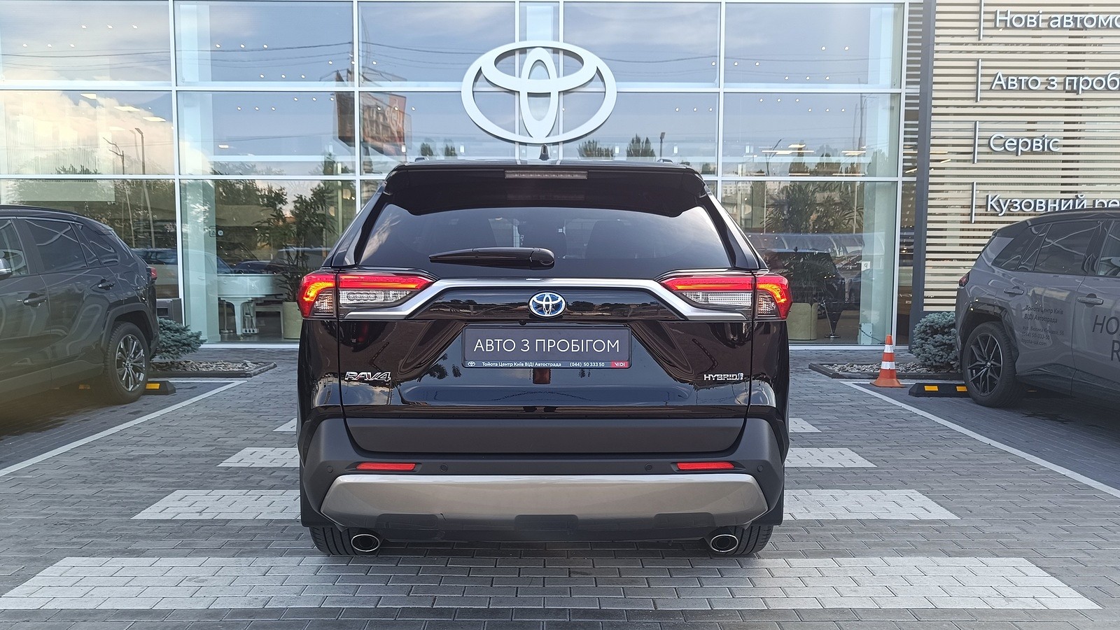 Toyota RAV4 2024 року, Універсал, Тойота Центр Київ "ВіДі Автострада", м.Київ | Фото № 4 Toyota RAV4 2024 року з пробігом 37613 км, Універсал, Тойота Центр Київ "ВіДі Автострада", м.Київ - 2120000 ГРН | Фото № 4