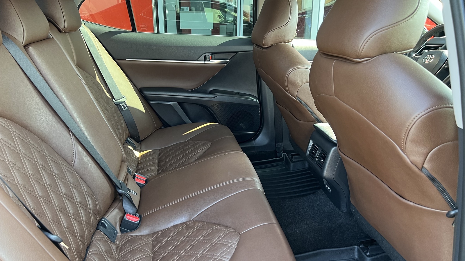 Toyota CAMRY 2023 року з пробігом 187230 км, Седан, Тойота Центр Вінниця "Преміум Мотор", м.Вінниця - 1100000 ГРН | Фото № 7
