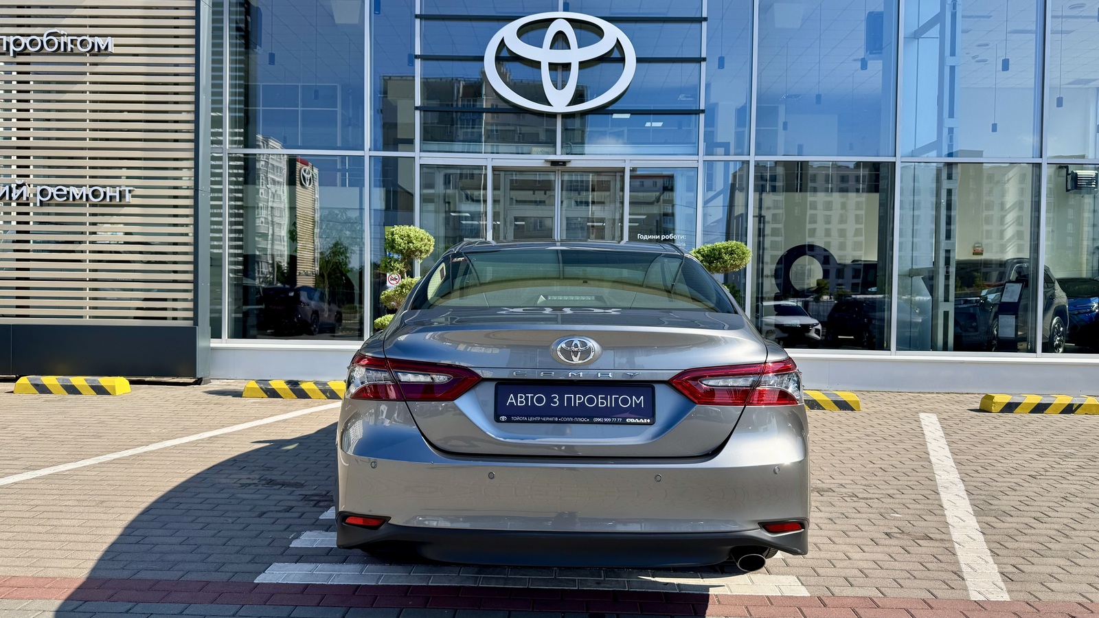 Toyota CAMRY 2021 року, Седан, Тойота Центр Чернігів "Соллі-Плюс", м.Чернігів | Фото № 4 Toyota CAMRY 2021 року з пробігом 33122 км, Седан, Тойота Центр Чернігів "Соллі-Плюс", м.Чернігів - 1360000 ГРН | Фото № 4