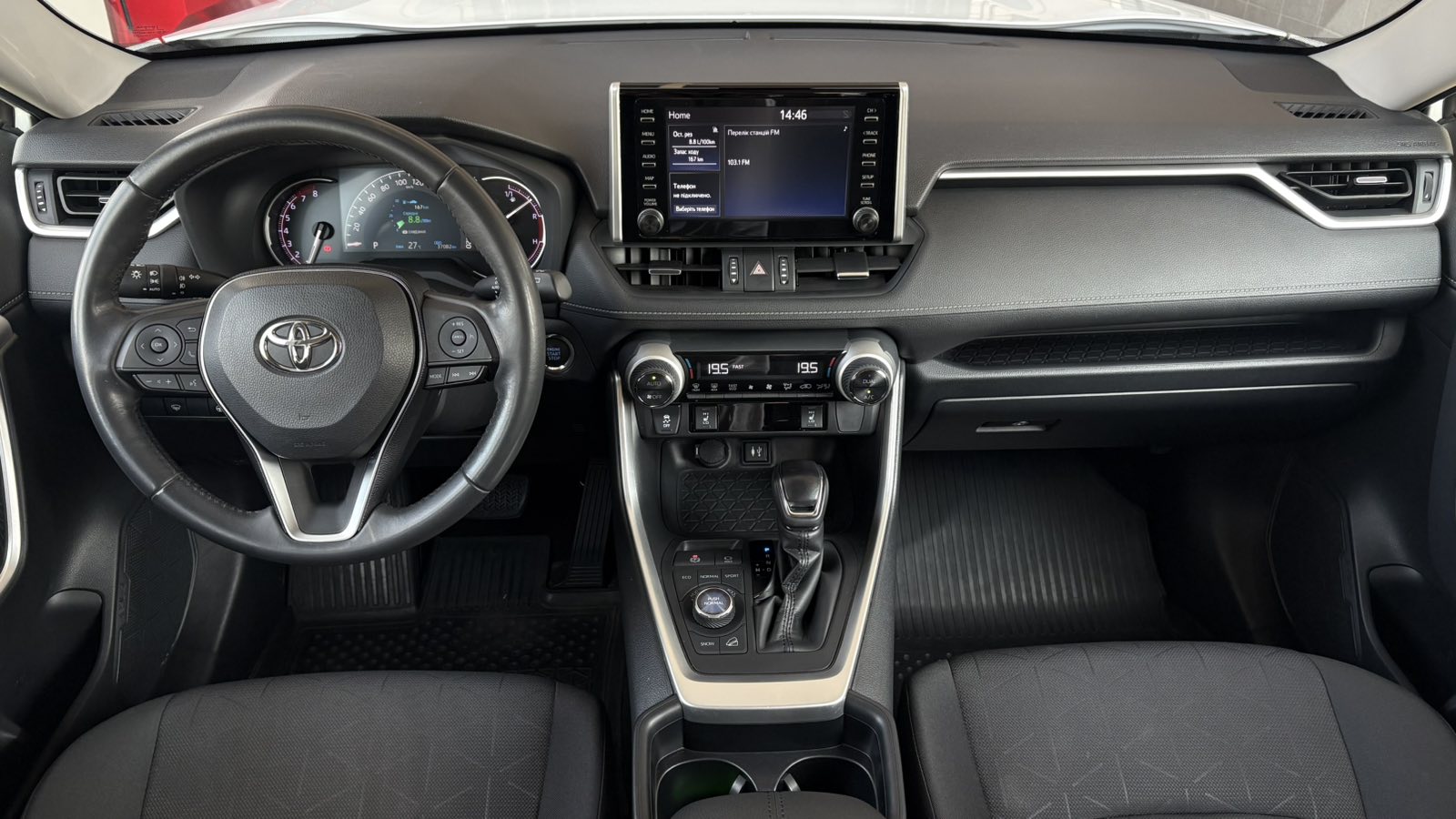 Toyota RAV4 2019 року з пробігом 37082 км, Універсал, Тойота Центр Київ "Автосаміт Укравто", м.Київ - 1479000 ГРН | Фото № 8
