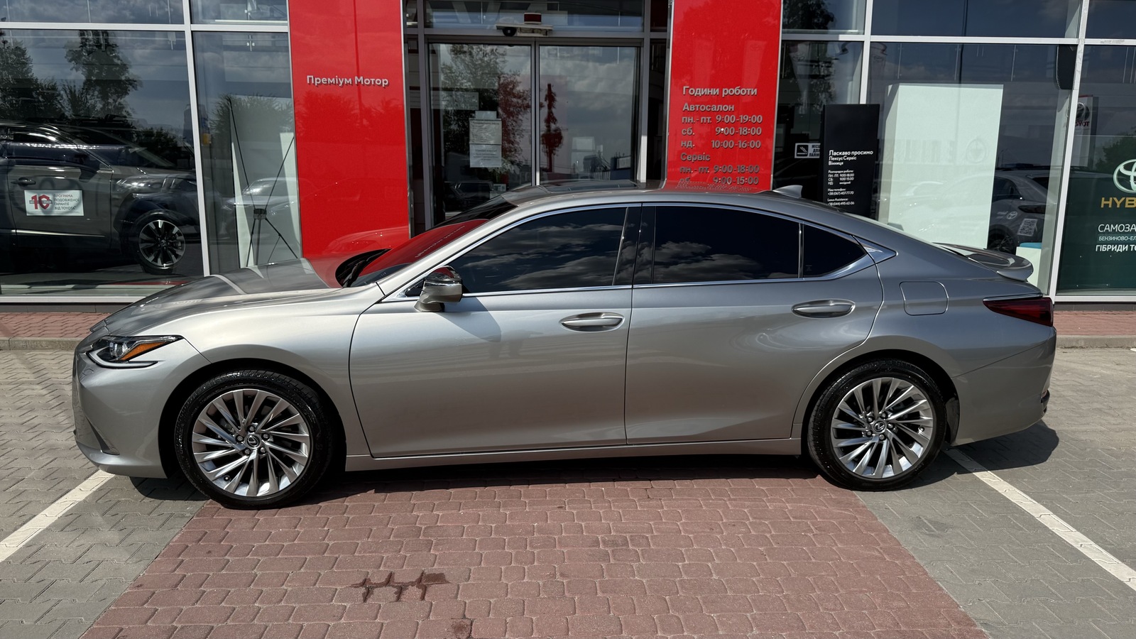 Lexus ES 2023 року, Седан, Тойота Центр Вінниця "Преміум Мотор", м.Вінниця | Фото № 3 Lexus ES 2023 року з пробігом 34684 км, Седан, Тойота Центр Вінниця "Преміум Мотор", м.Вінниця - 2250000 ГРН | Фото № 3