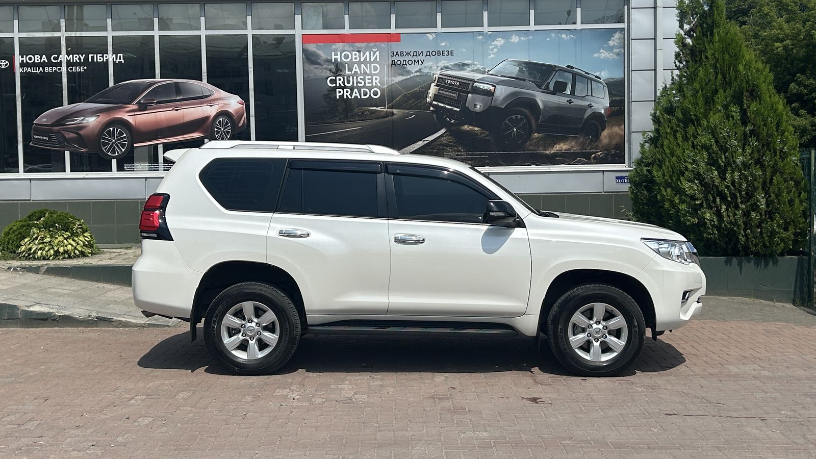 Toyota LAND CRUISER PRADO 2022 року, Універсал, Тойота Центр Чернівці "Олімп-Моторс", м.Чернівці | Фото № 17 Toyota LAND CRUISER PRADO 2022 року з пробігом 23655 км, Універсал, Тойота Центр Чернівці "Олімп-Моторс", м.Чернівці - 2220000 ГРН | Фото № 17