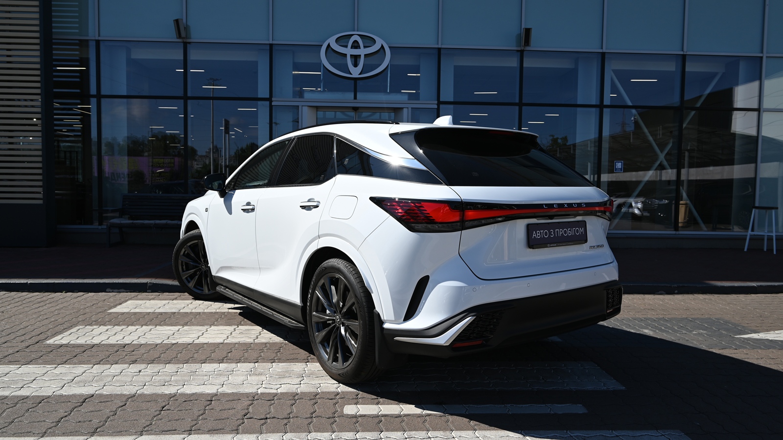 Lexus RX 2025 року, Універсал, Тойота Центр Київ "Сіті Плаза", м.Київ | Фото № 2 Lexus RX 2025 року з пробігом 3333 км, Універсал, Тойота Центр Київ "Сіті Плаза", м.Київ - 3334060 ГРН | Фото № 2