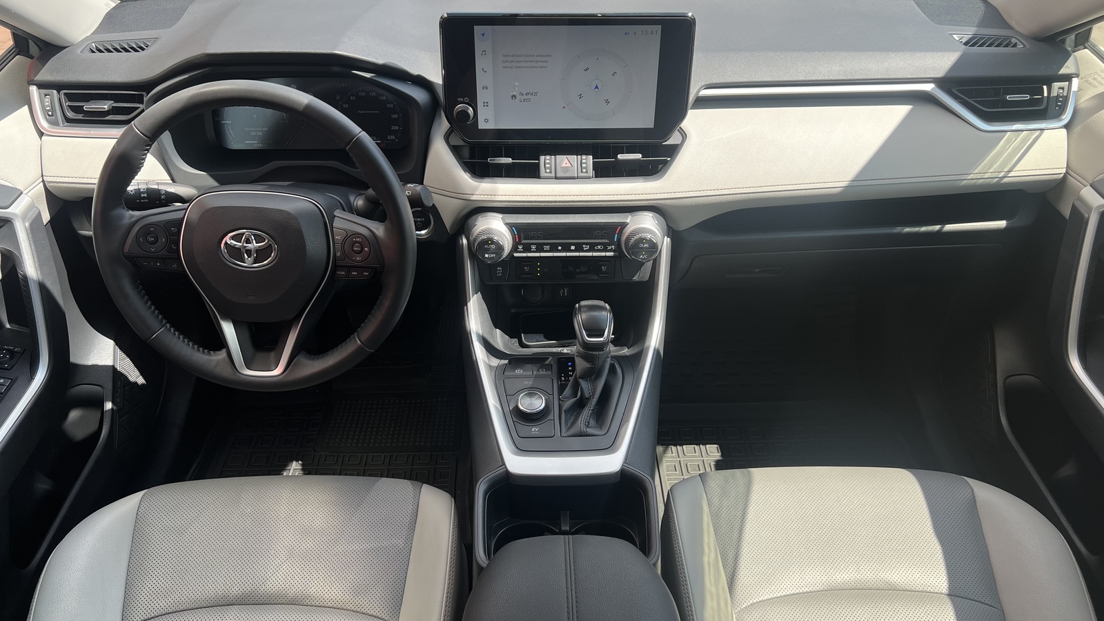 Toyota RAV4 2023 року з пробігом 31330 км, Універсал, Тойота Центр Вінниця "Преміум Мотор", м.Вінниця - 1900000 ГРН | Фото № 8