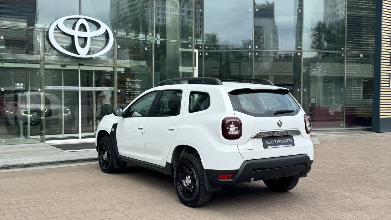 Інші авто RENAULT DUSTER 2021 року, Універсал, Тойота Центр Київ "Автосаміт Укравто", м.Київ | Фото № 2 Інші авто RENAULT DUSTER 2021 року з пробігом 189135 км, Універсал, Тойота Центр Київ "Автосаміт Укравто", м.Київ - 770000 ГРН | Фото № 2