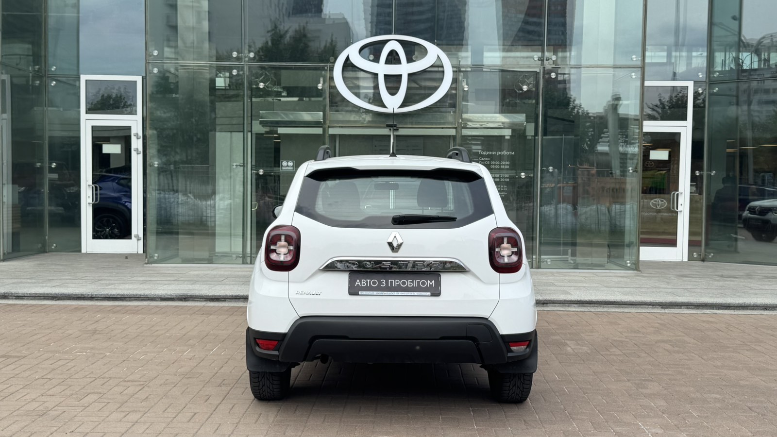 Інші авто RENAULT DUSTER 2021 року, Універсал, Тойота Центр Київ "Автосаміт Укравто", м.Київ | Фото № 4 Інші авто RENAULT DUSTER 2021 року з пробігом 189135 км, Універсал, Тойота Центр Київ "Автосаміт Укравто", м.Київ - 770000 ГРН | Фото № 4