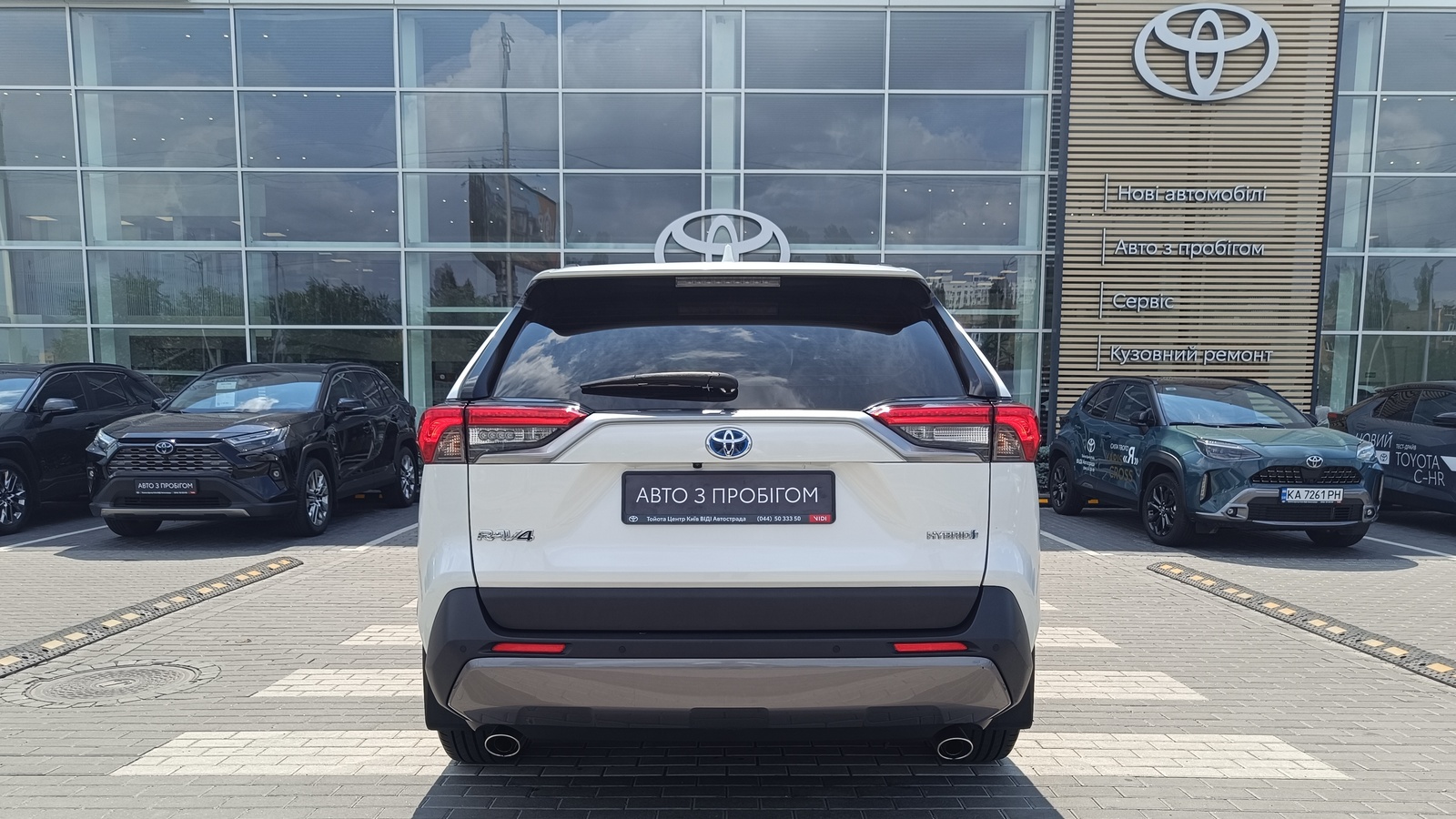Toyota RAV4 2021 року, Універсал, Тойота Центр Київ "ВіДі Автострада", м.Київ | Фото № 4 Toyota RAV4 2021 року з пробігом 111974 км, Універсал, Тойота Центр Київ "ВіДі Автострада", м.Київ - 1490000 ГРН | Фото № 4