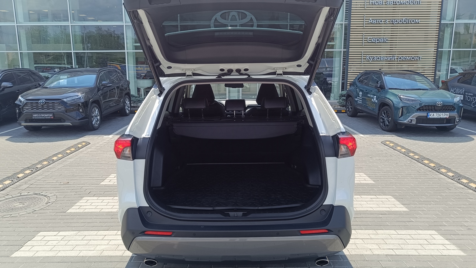 Toyota RAV4 2021 року, Універсал, Тойота Центр Київ "ВіДі Автострада", м.Київ | Фото № 10 Toyota RAV4 2021 року з пробігом 111974 км, Універсал, Тойота Центр Київ "ВіДі Автострада", м.Київ - 1490000 ГРН | Фото № 10
