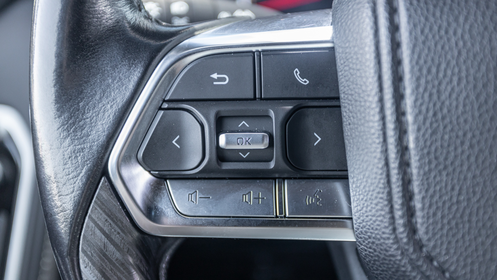 Toyota LAND CRUISER 2021 року, Універсал, Тойота Центр Дніпро "Алмаз Мотор" на Запорізькому шосе, м.Дніпро | Фото № 30 Toyota LAND CRUISER 2021 року з пробігом 191672 км, Універсал, Тойота Центр Дніпро "Алмаз Мотор" на Запорізькому шосе, м.Дніпро - 2745000 ГРН | Фото № 30