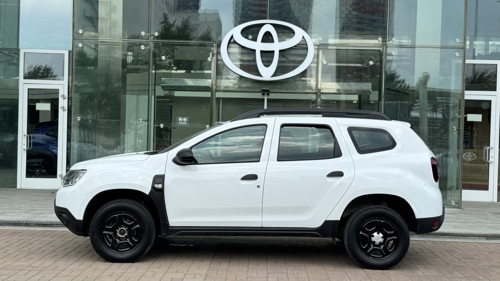 Інші авто RENAULT DUSTER 2020 року з пробігом 169291 км, Універсал, Тойота Центр Київ "Автосаміт Укравто", м.Київ - 740000 ГРН | Фото № 3