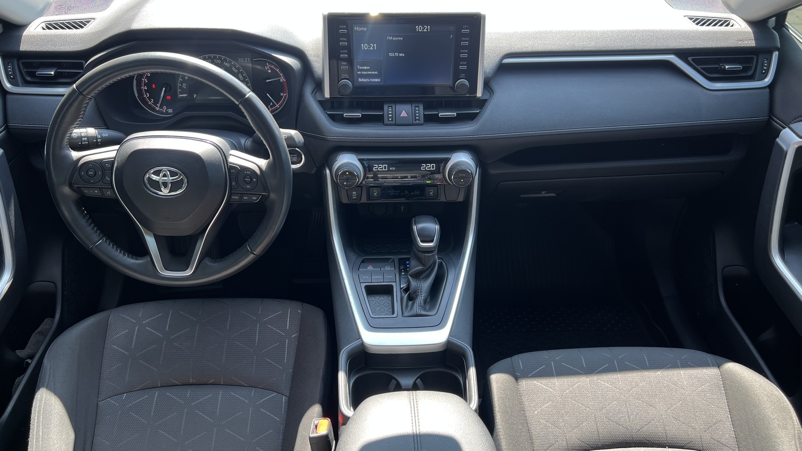 Toyota RAV4 2021 року з пробігом 69317 км, Універсал, Тойота Центр Вінниця "Преміум Мотор", м.Вінниця - 1120000 ГРН | Фото № 8