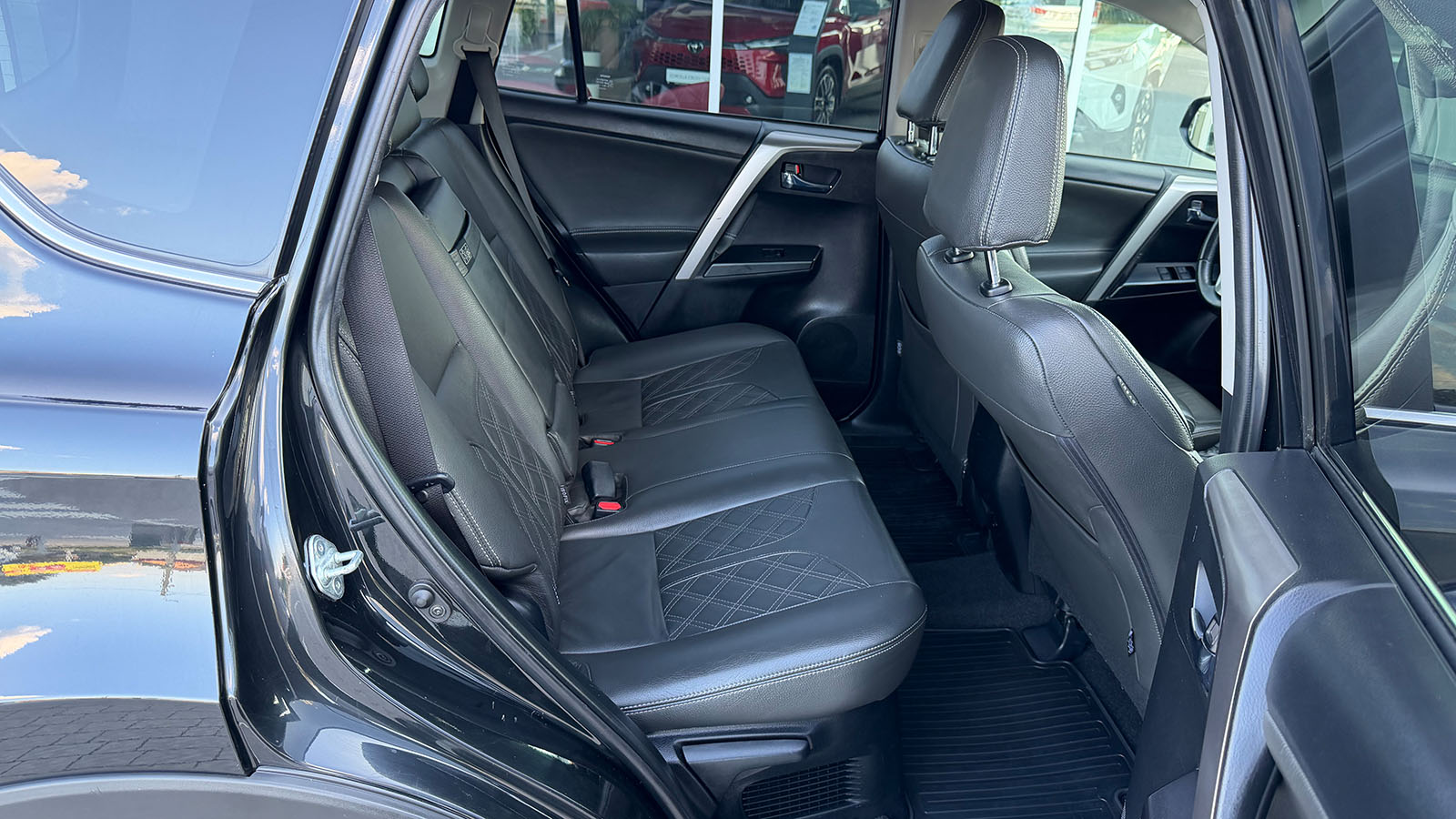 Toyota RAV4 2016 року з пробігом 299032 км, Універсал, Тойота Центр Рівне "Агат Авто", м.Рівне - 826950 ГРН | Фото № 7