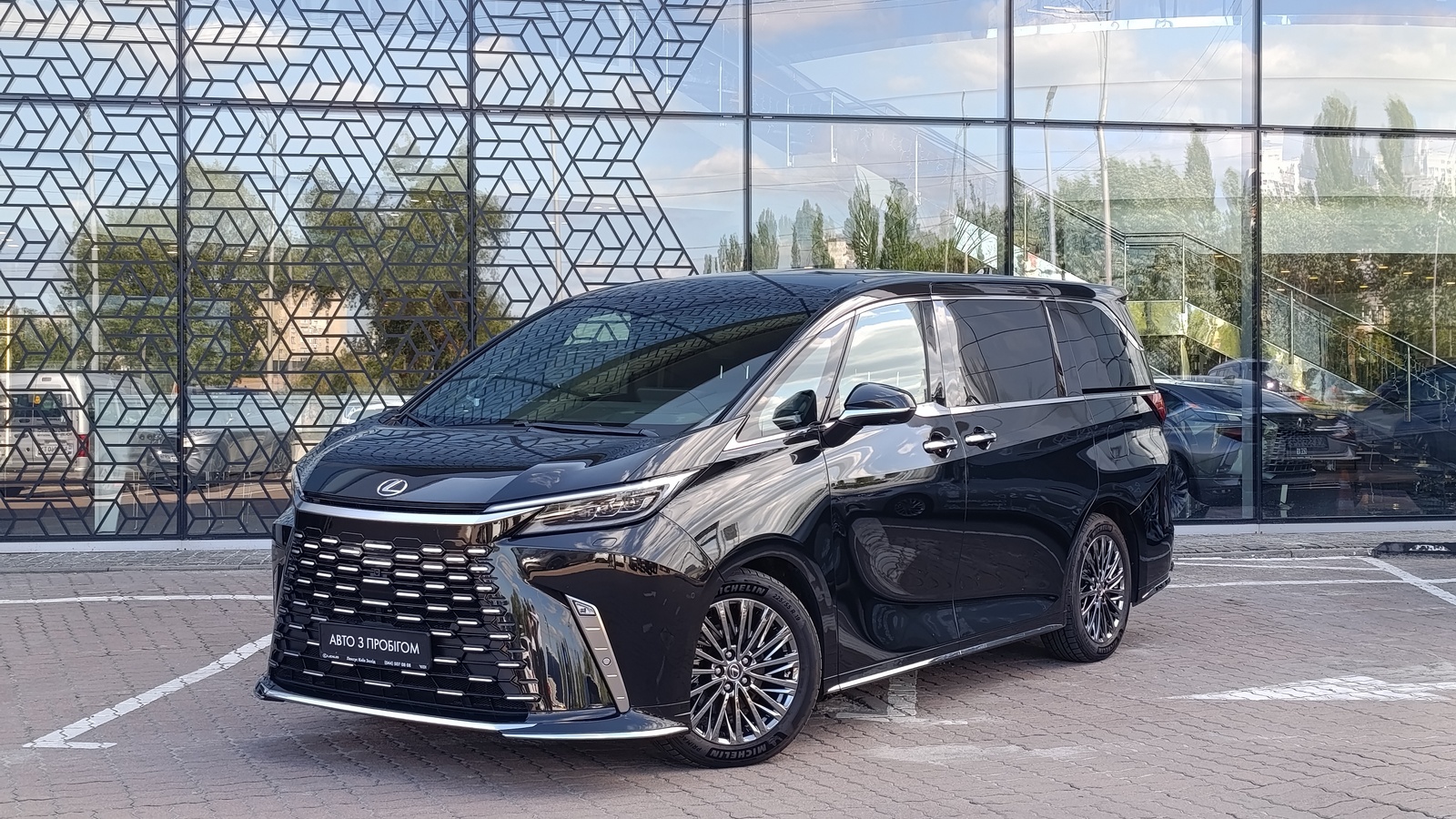Lexus LM 350h 2025 року з пробігом 22695 км, Універсал, Лексус Київ Захід, м.Київ - 5198000 ГРН | Фото № 1